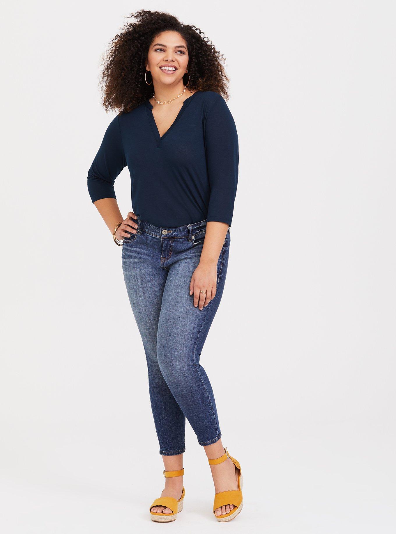 Knit V-Neck Drape Three Quarter Sleeve Top, , hi-res