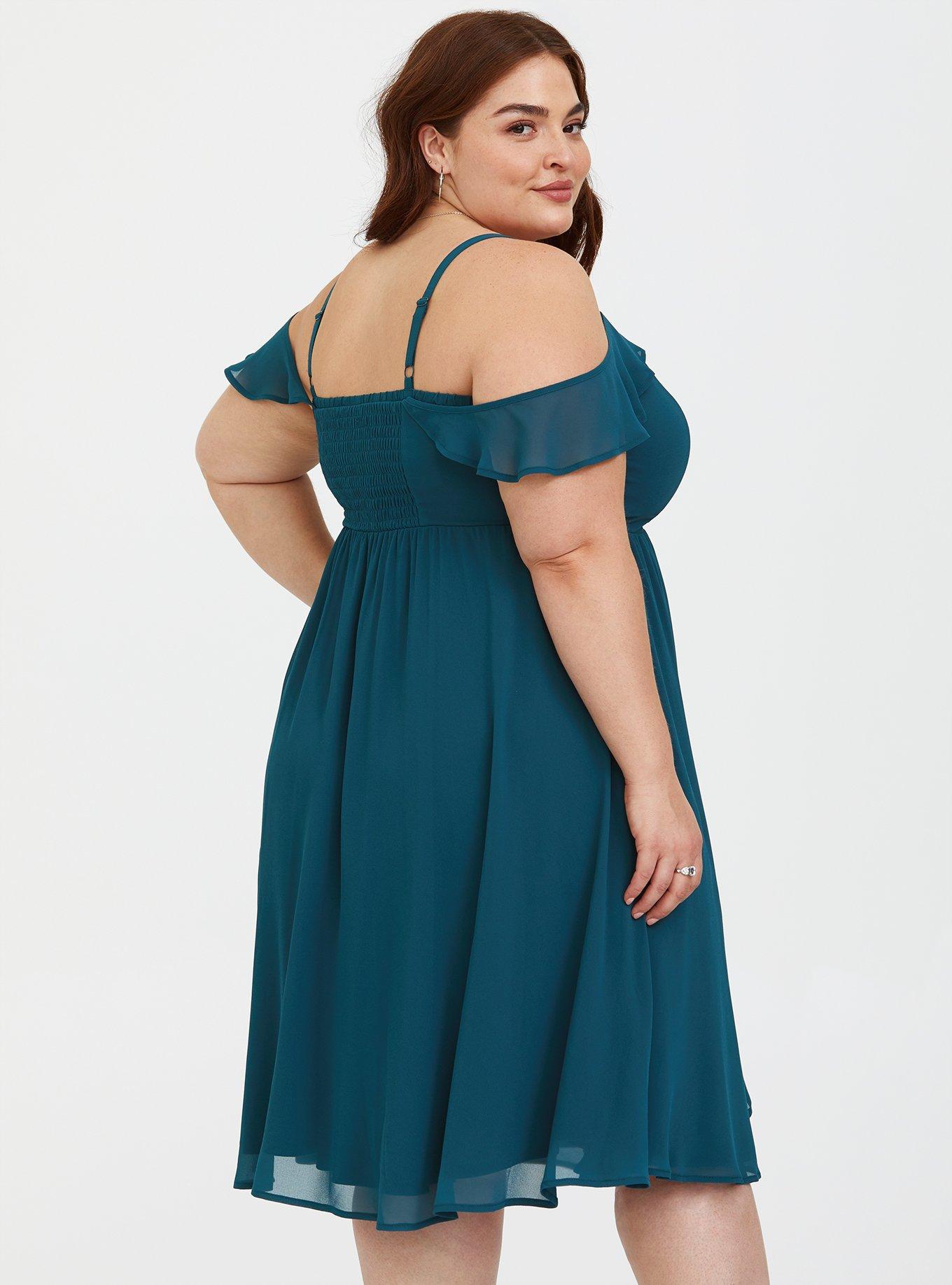 Plus size cold shoulder dresses outlet