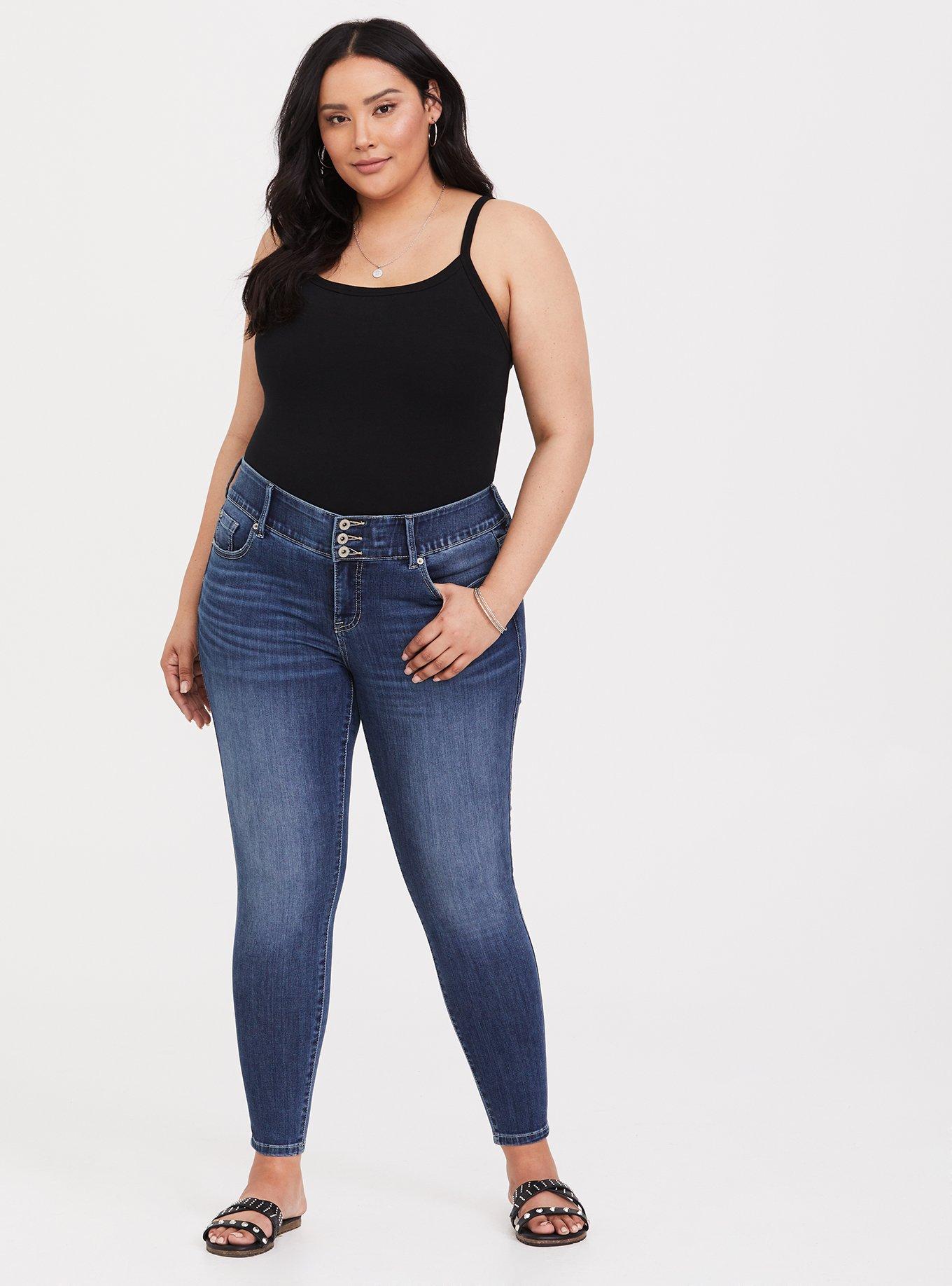 Foxy Shelf Bra Cami, DEEP BLACK, alternate