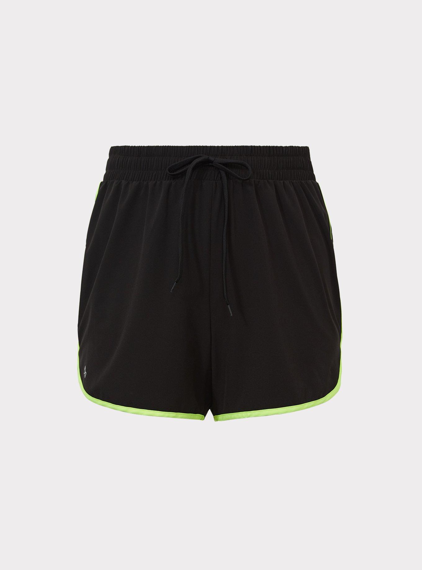 Black Wicking Active Short, , hi-res