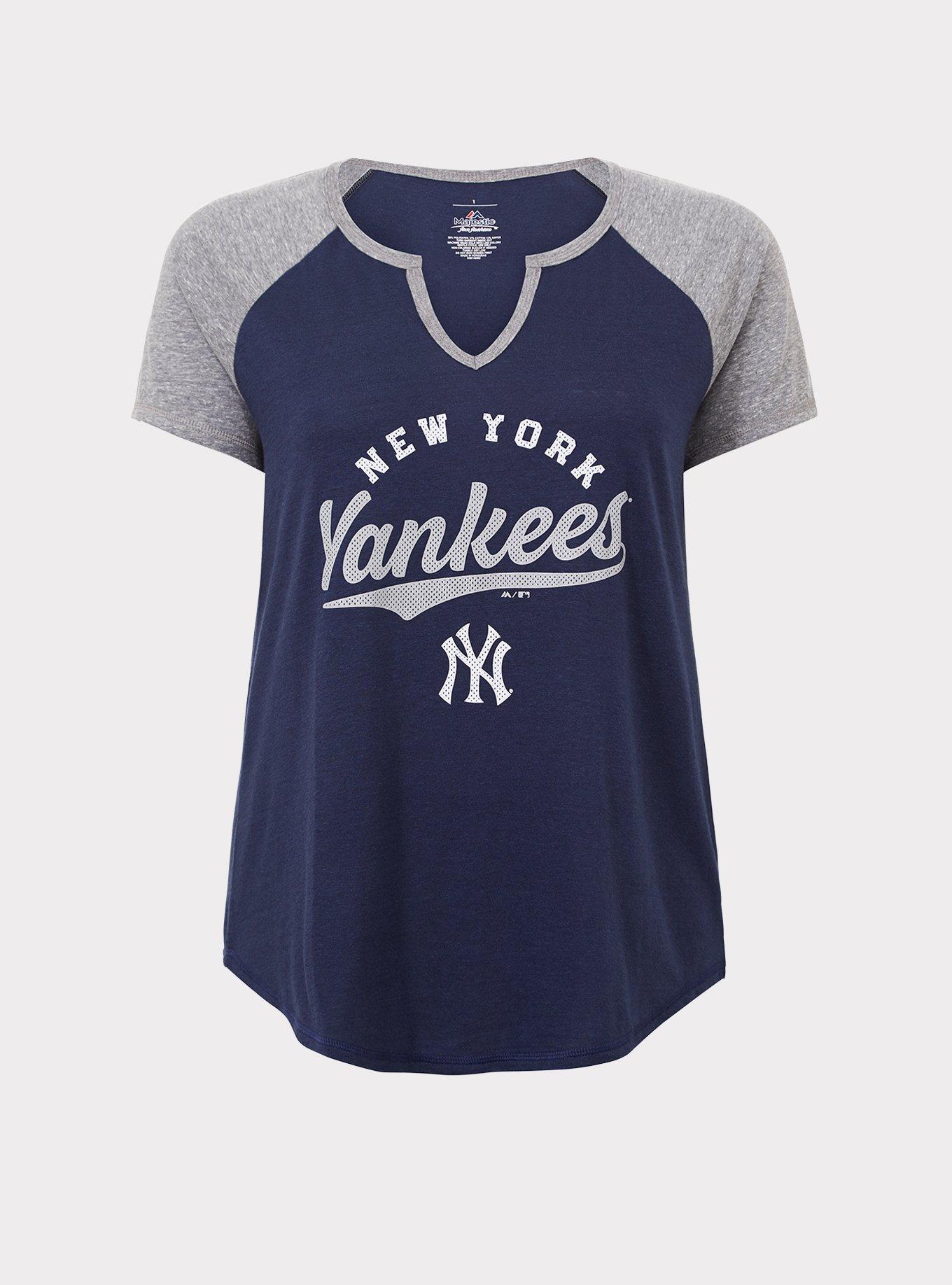 Plus Size - MLB New York Yankees Navy Classic Fit Raglan Tee - Torrid