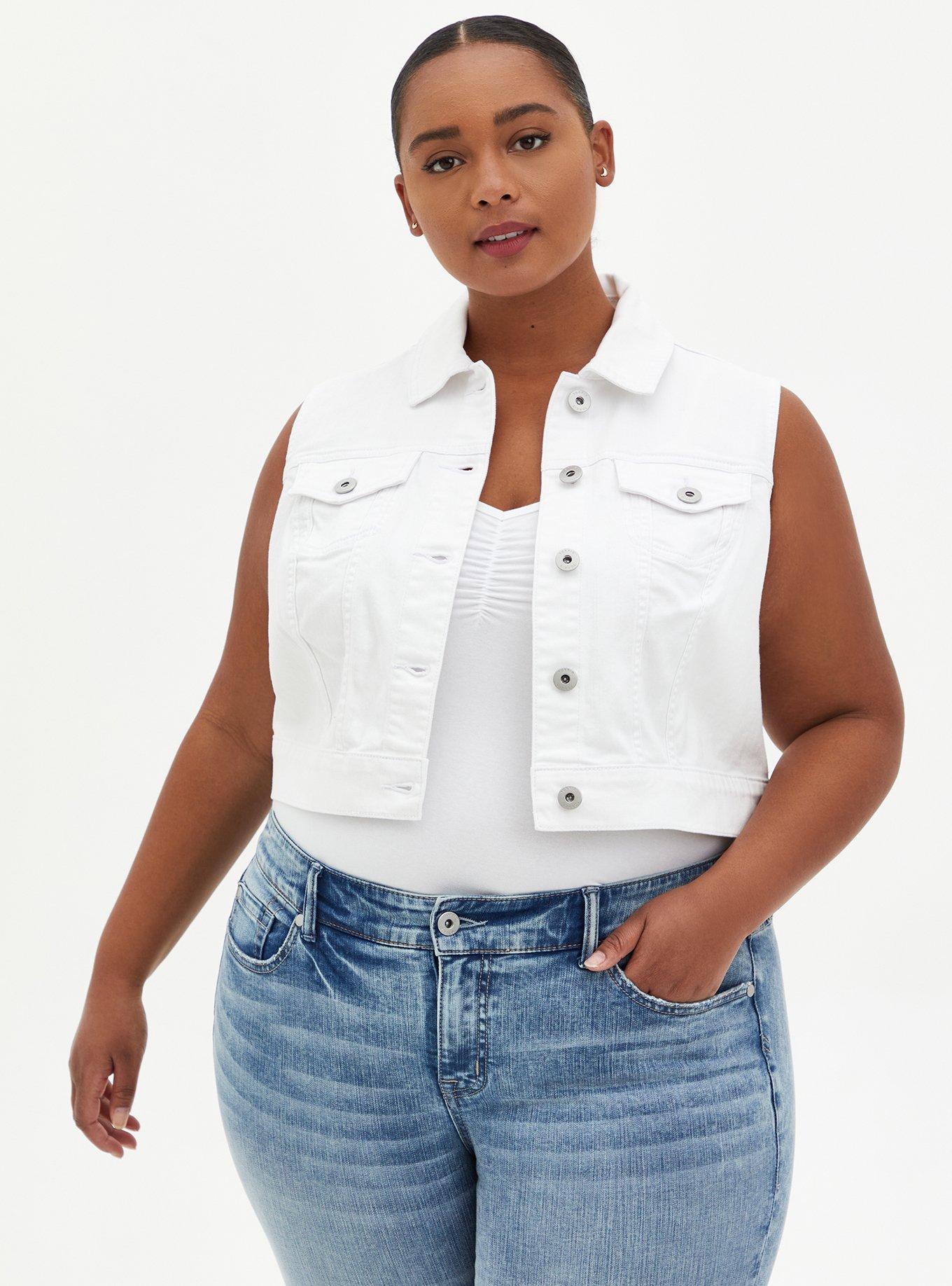 White plus clearance size vest