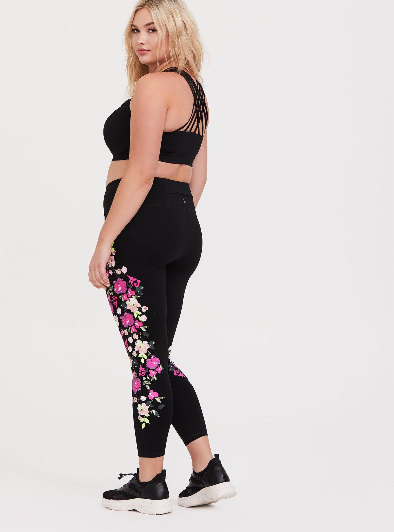 Plus Size - Crop Premium Legging - Embroidered Floral Black - Torrid