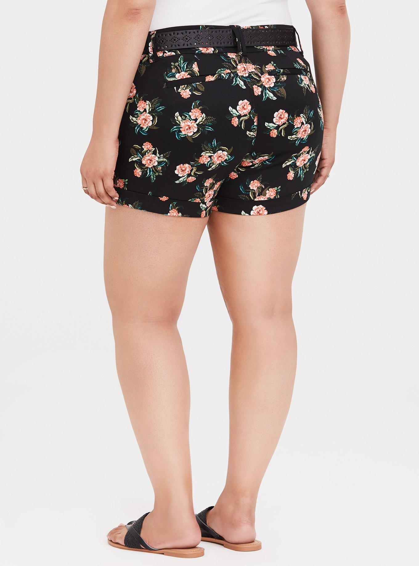 Plus Size - Sateen Belted Short - Black Floral - Torrid