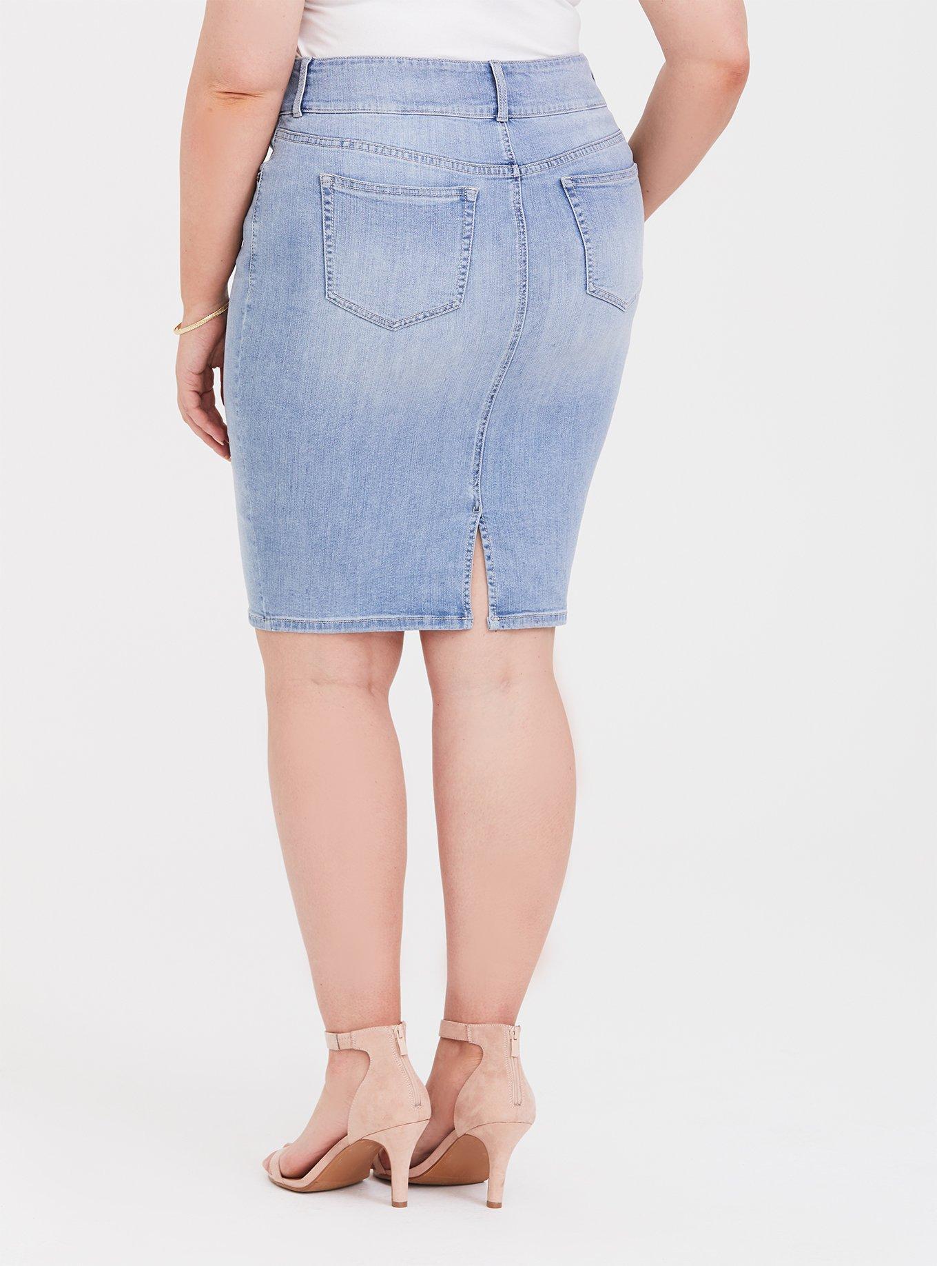 Torrid store denim skirt