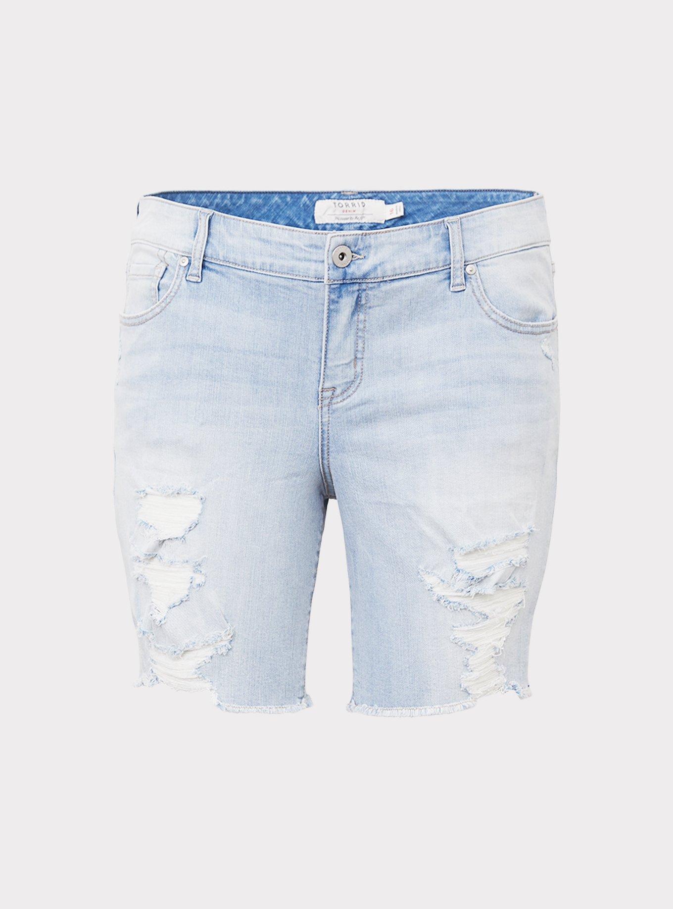 Classic Skinny Mid Bermuda Short - Vintage Stretch Light Wash, BLUE MORNING, hi-res