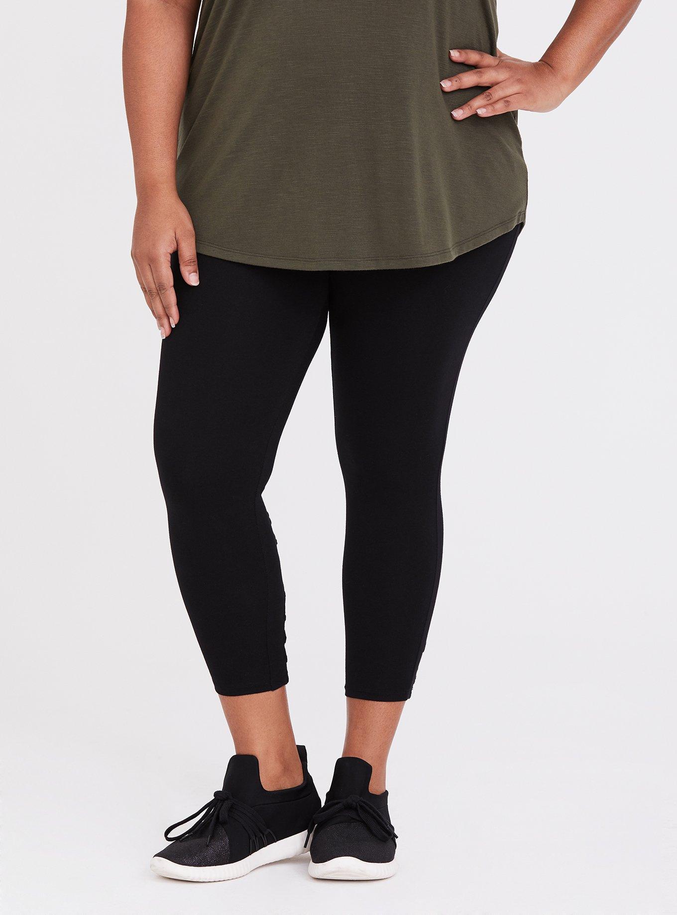 Plus Size - Black Lattice Crop Legging - Torrid