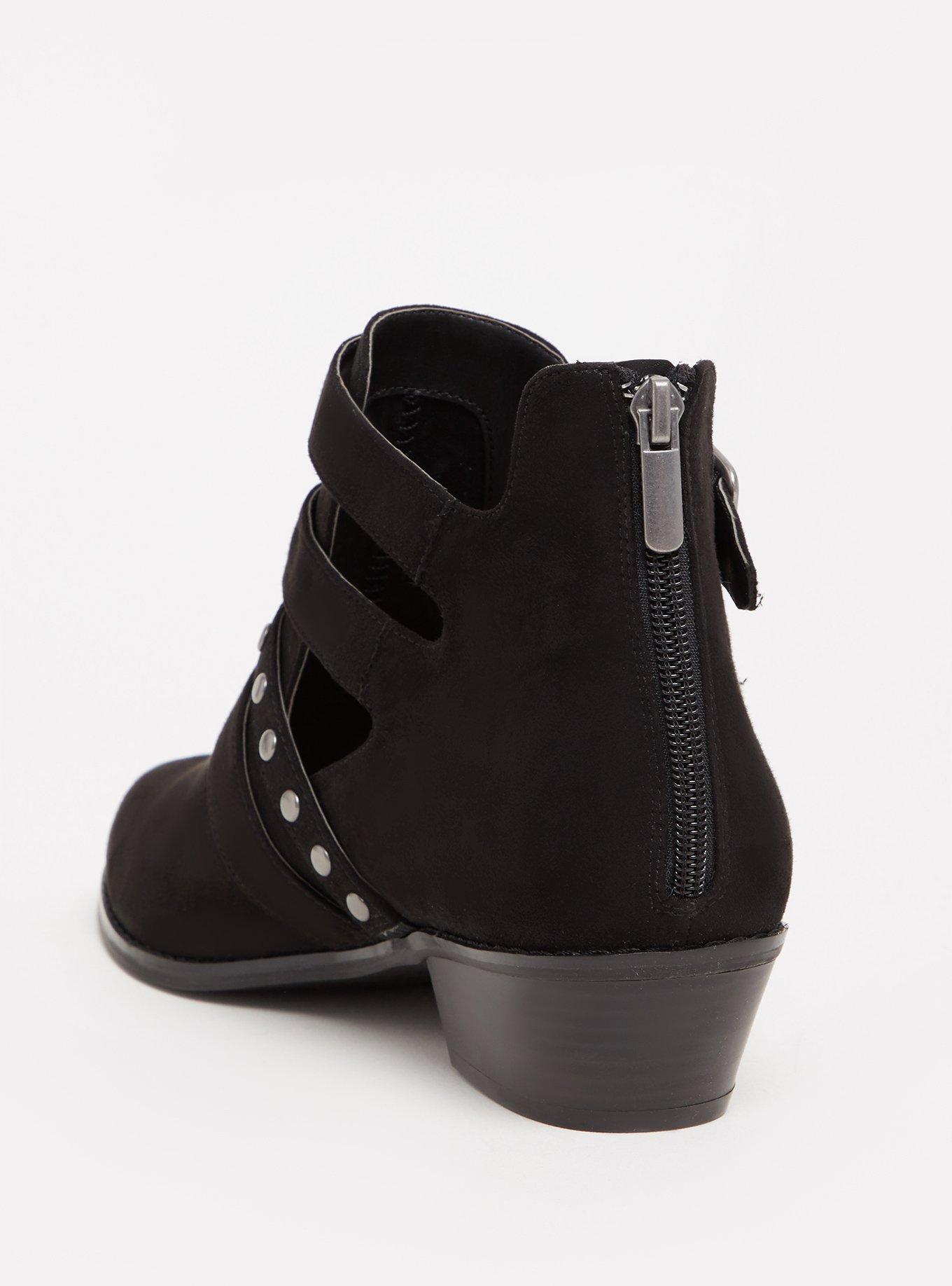 Studded Cutout Bootie (WW), BLACK, alternate