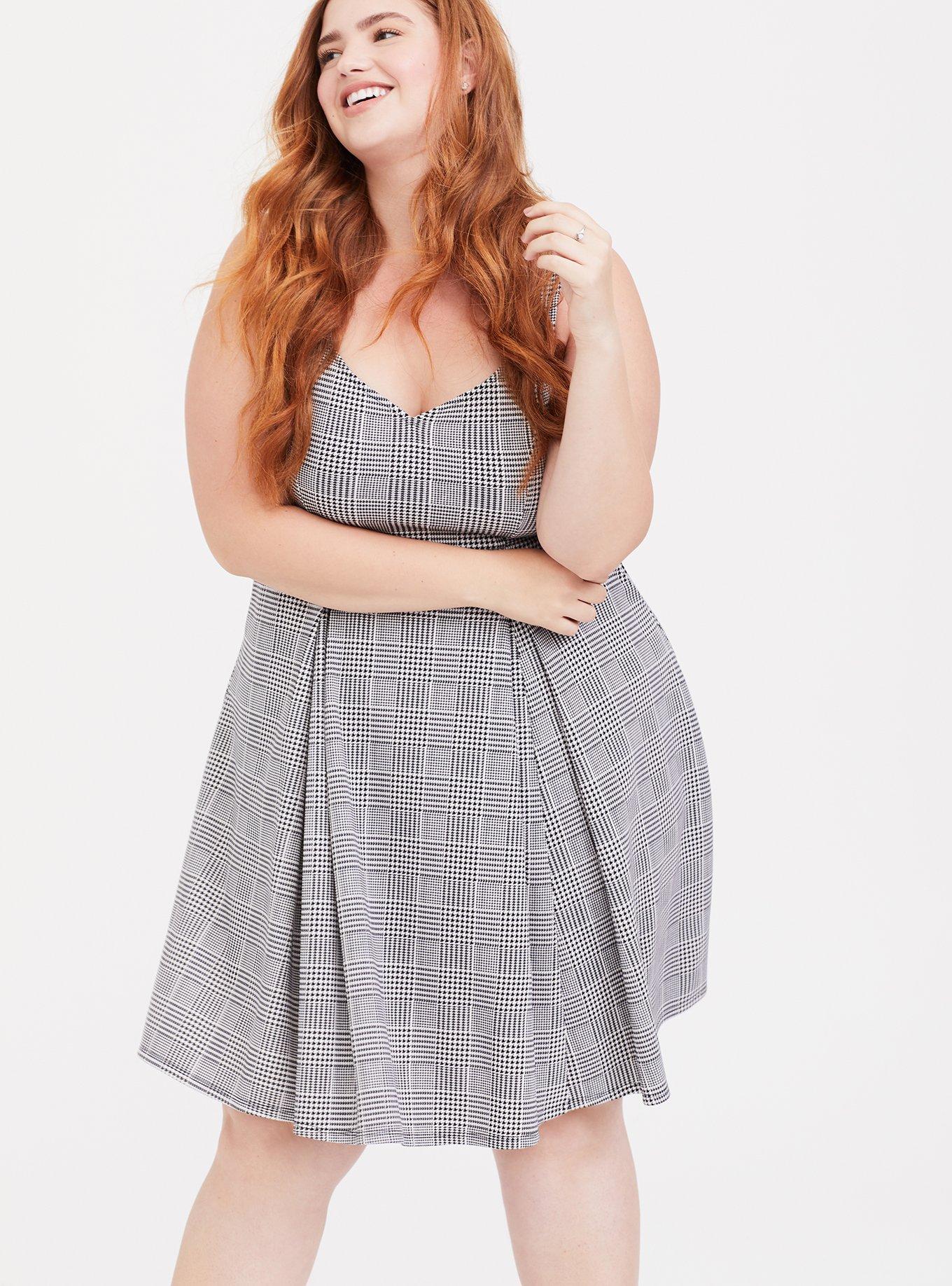 Torrid black outlet and white dress