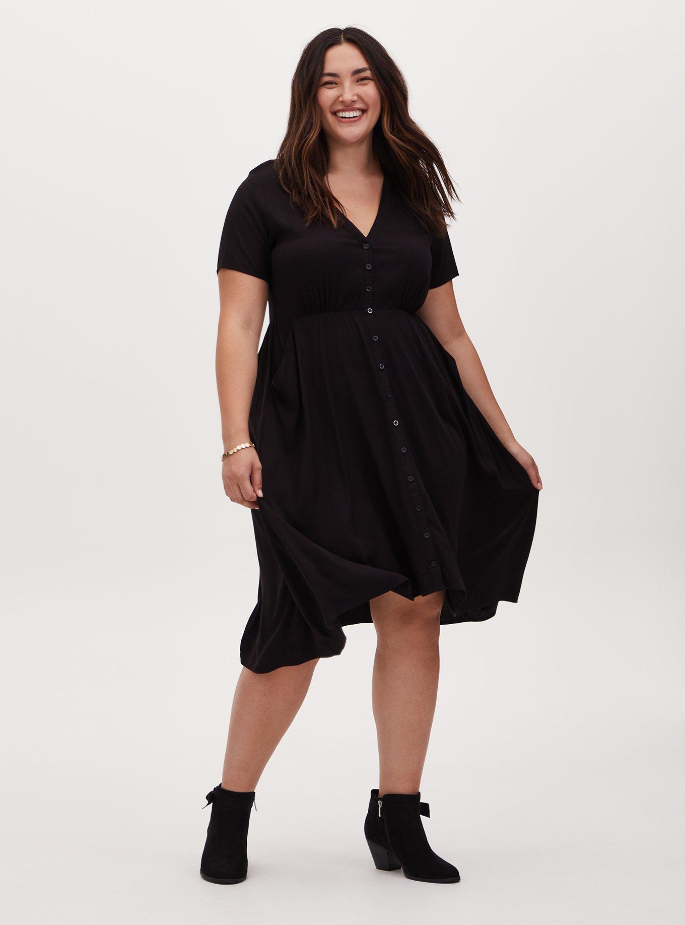 knee length dresses for ladies Funhouse Graphic Plus Size Midi T-Shirt Dress main image 1