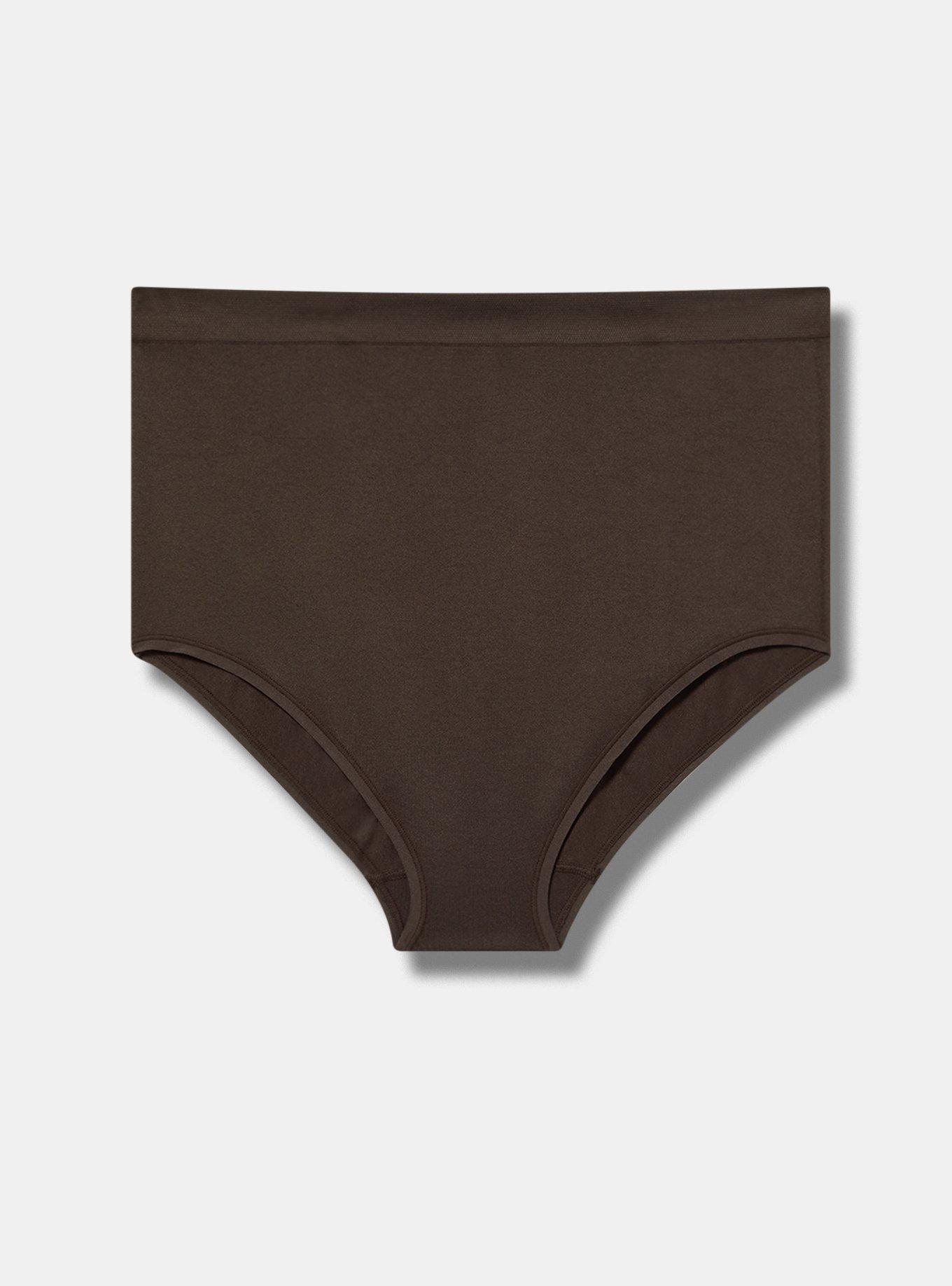 Seamless Smooth Mid-Rise Brief Panty