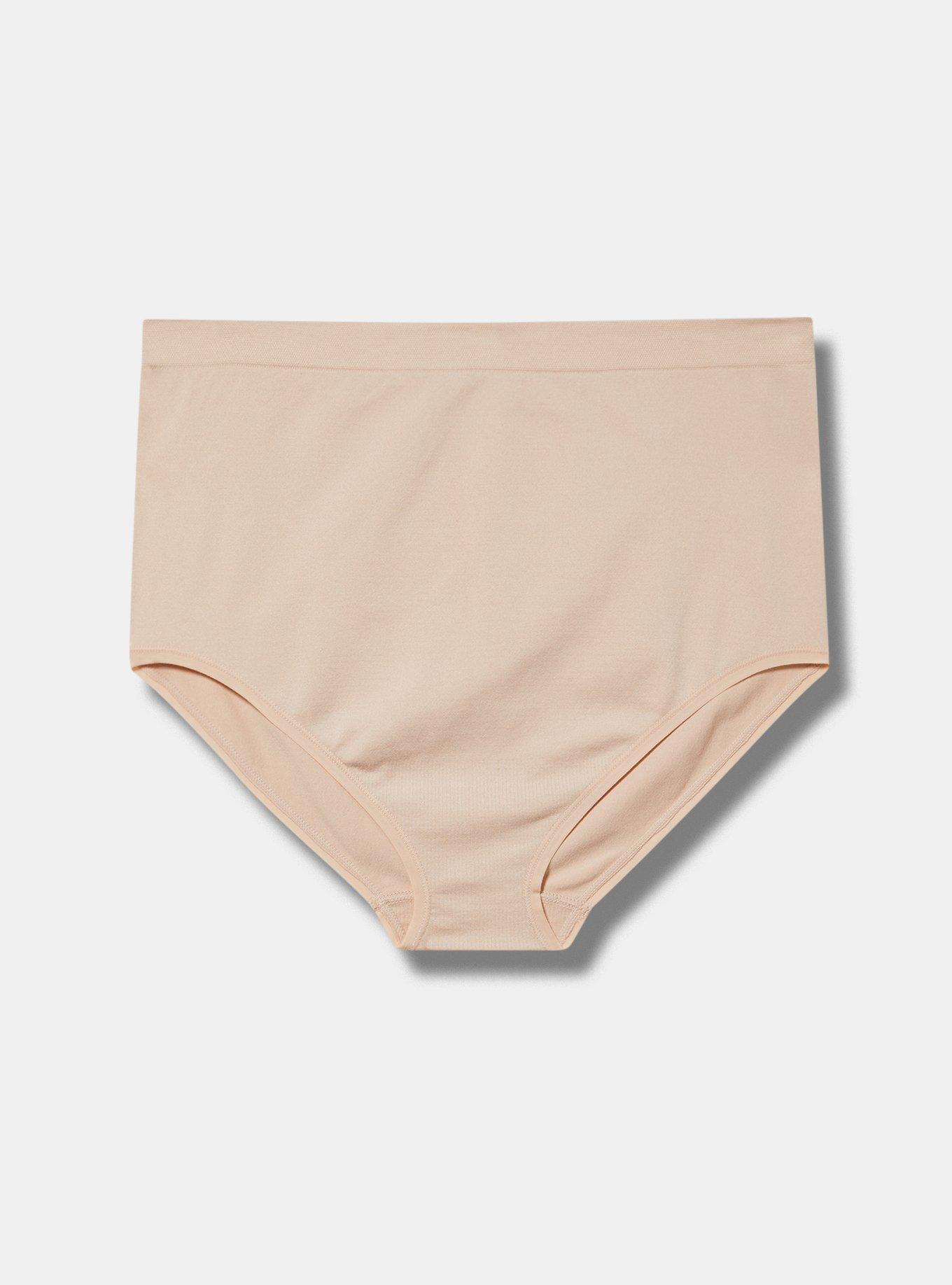 Seamless Smooth Mid-Rise Brief Panty