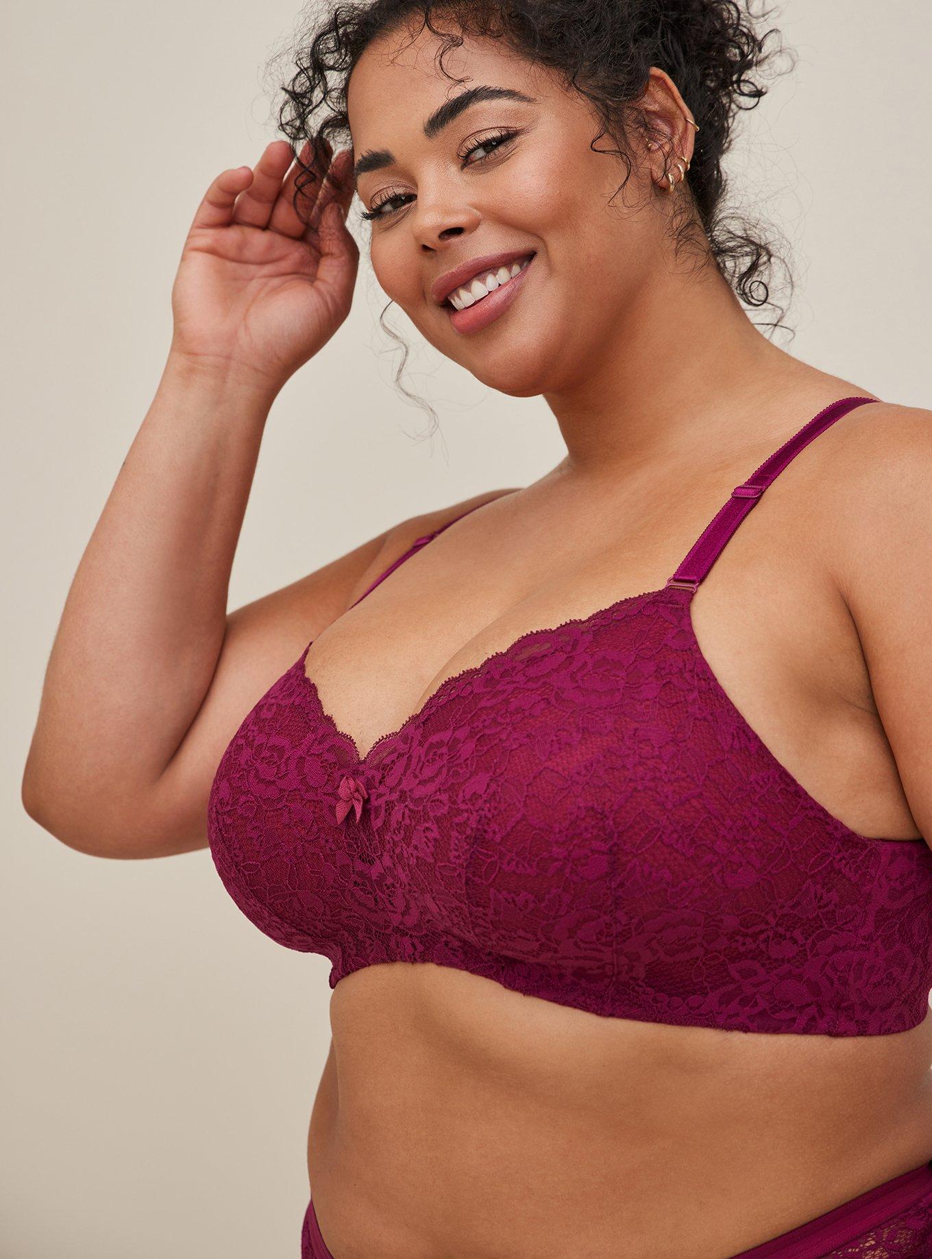 Torrid Wire-Free Lightly Lined 360° Back Smoothing™ Lace Bra Size 40DDD New