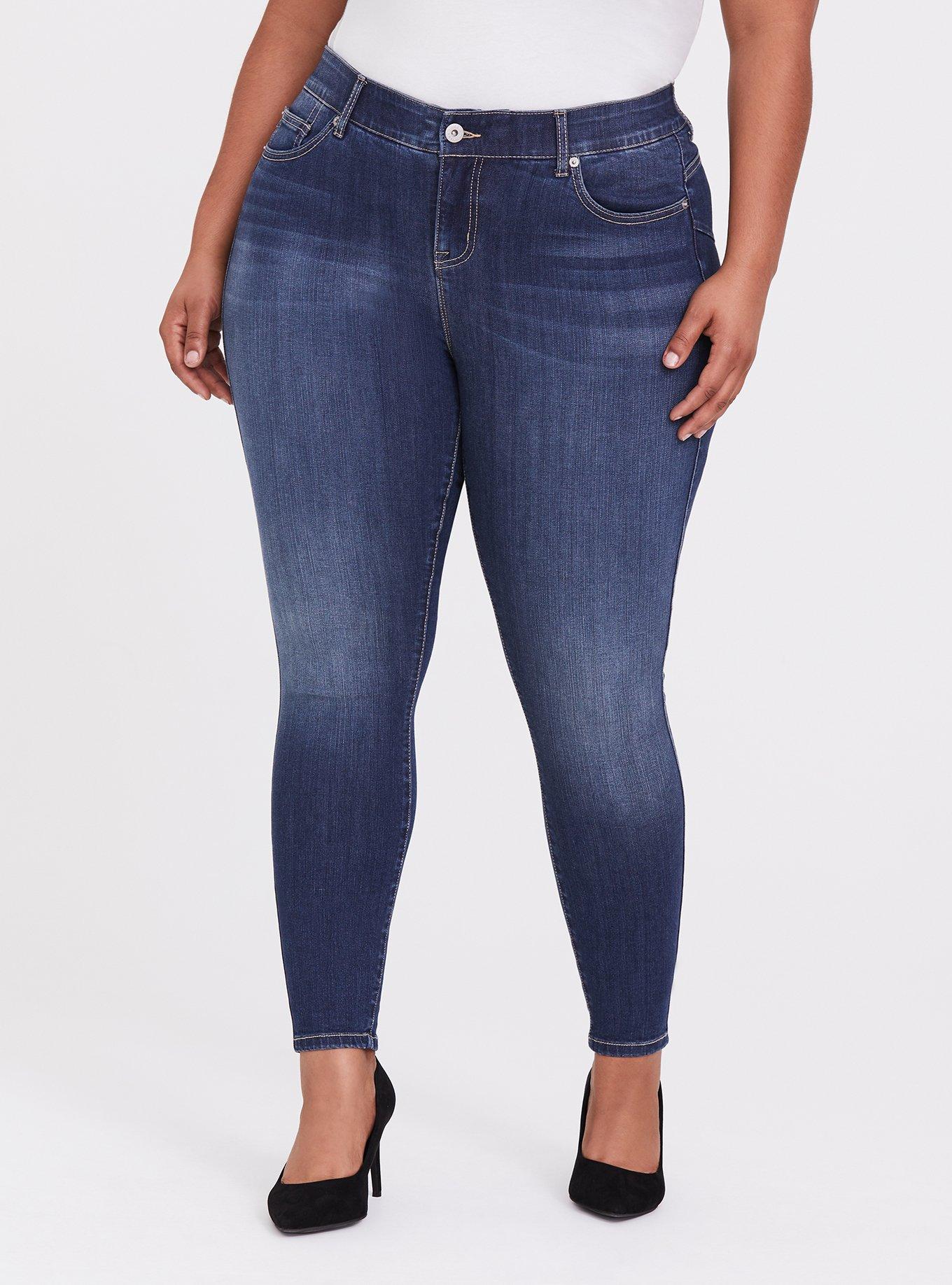 Plus Size Bombshell Skinny Jean - Premium Stretch Dark Wash, EMERSON, hi-res