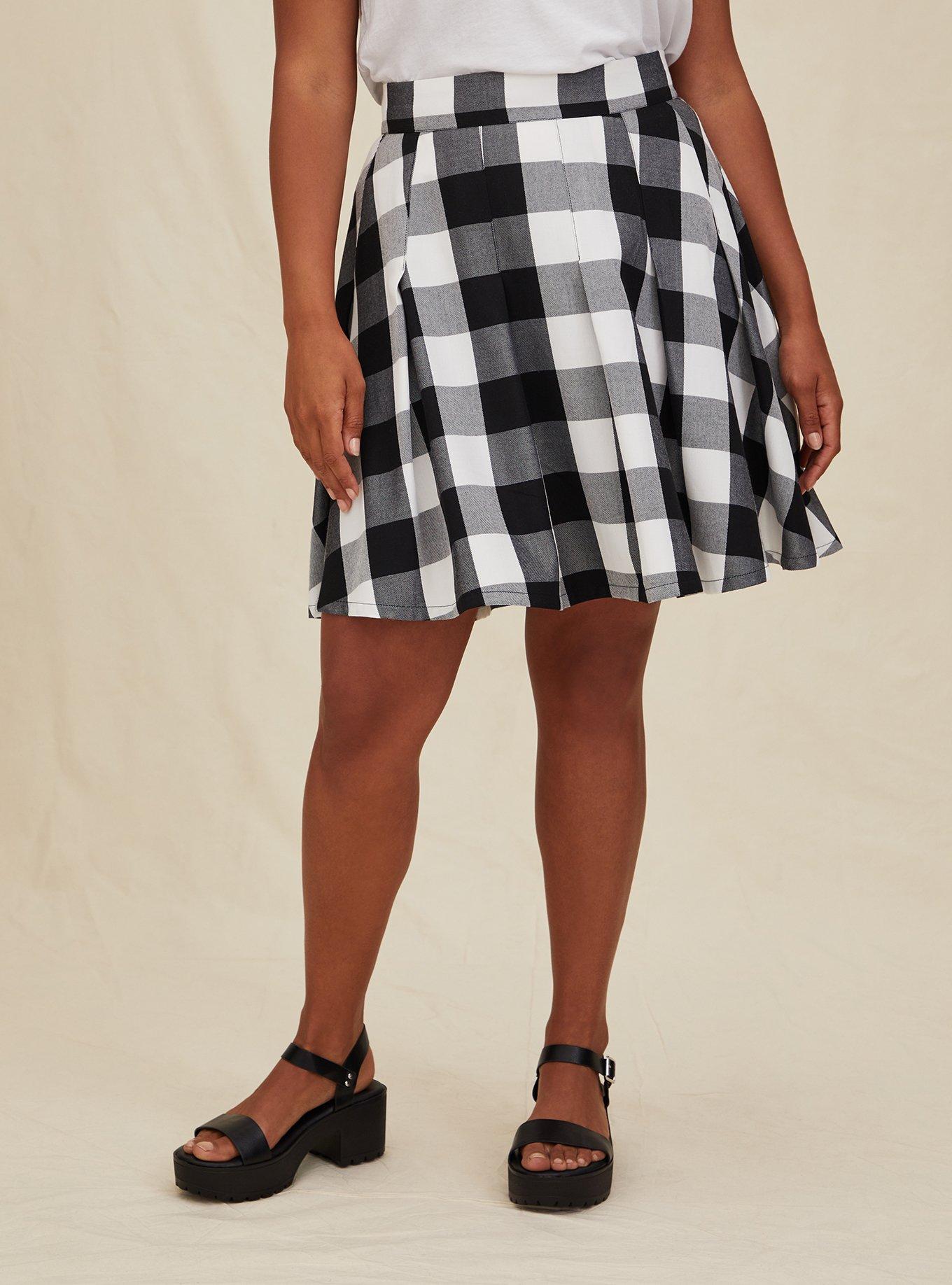 Ladies Circle Skater Skirt Sewing Pattern - Pattern Emporium