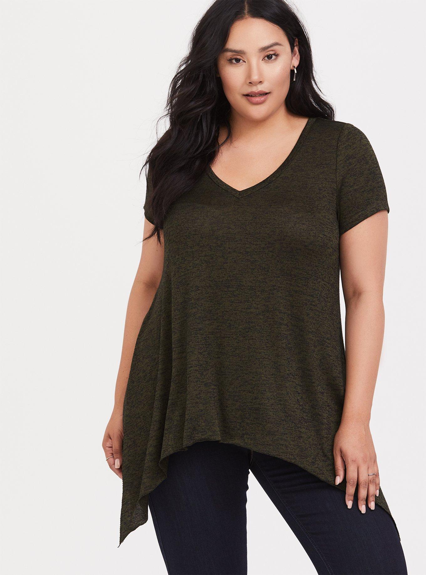 Plus Size Super Soft Plush V-Neck Sharkbite Hem Tee, DEEP DEPTHS, hi-res