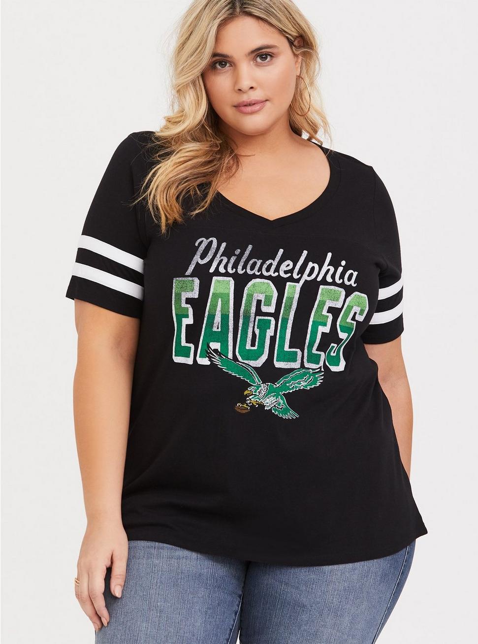 Plus Size - NFL Philadelphia Eagles Black V-Neck Football Tee - Torrid