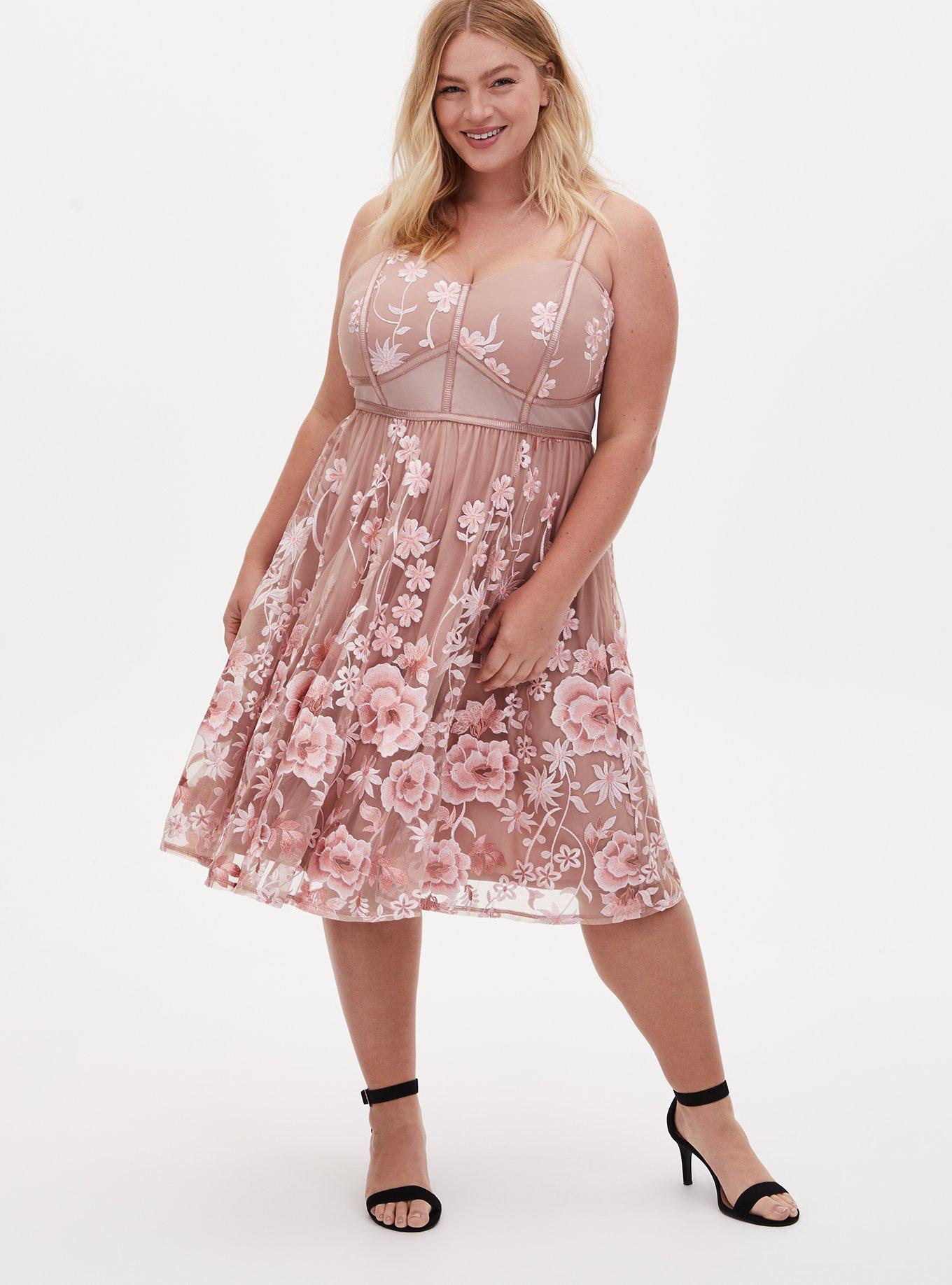 Torrid embroidered hot sale dress