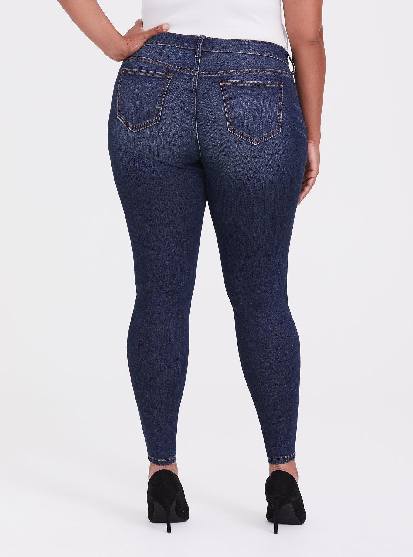 Plus Size Classic Skinny Jean - Vintage Stretch Dark Wash, EQUINOX, alternate