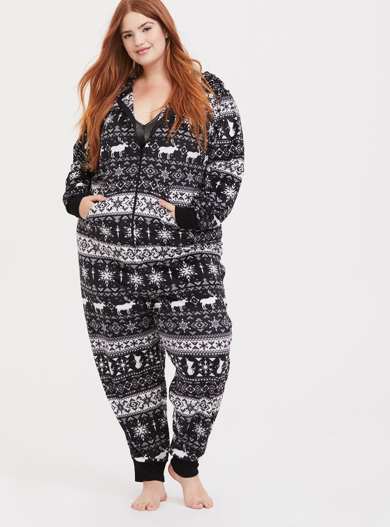 Plus Size Disney Frozen 2 Fair Isle Black White Fleece Sleep