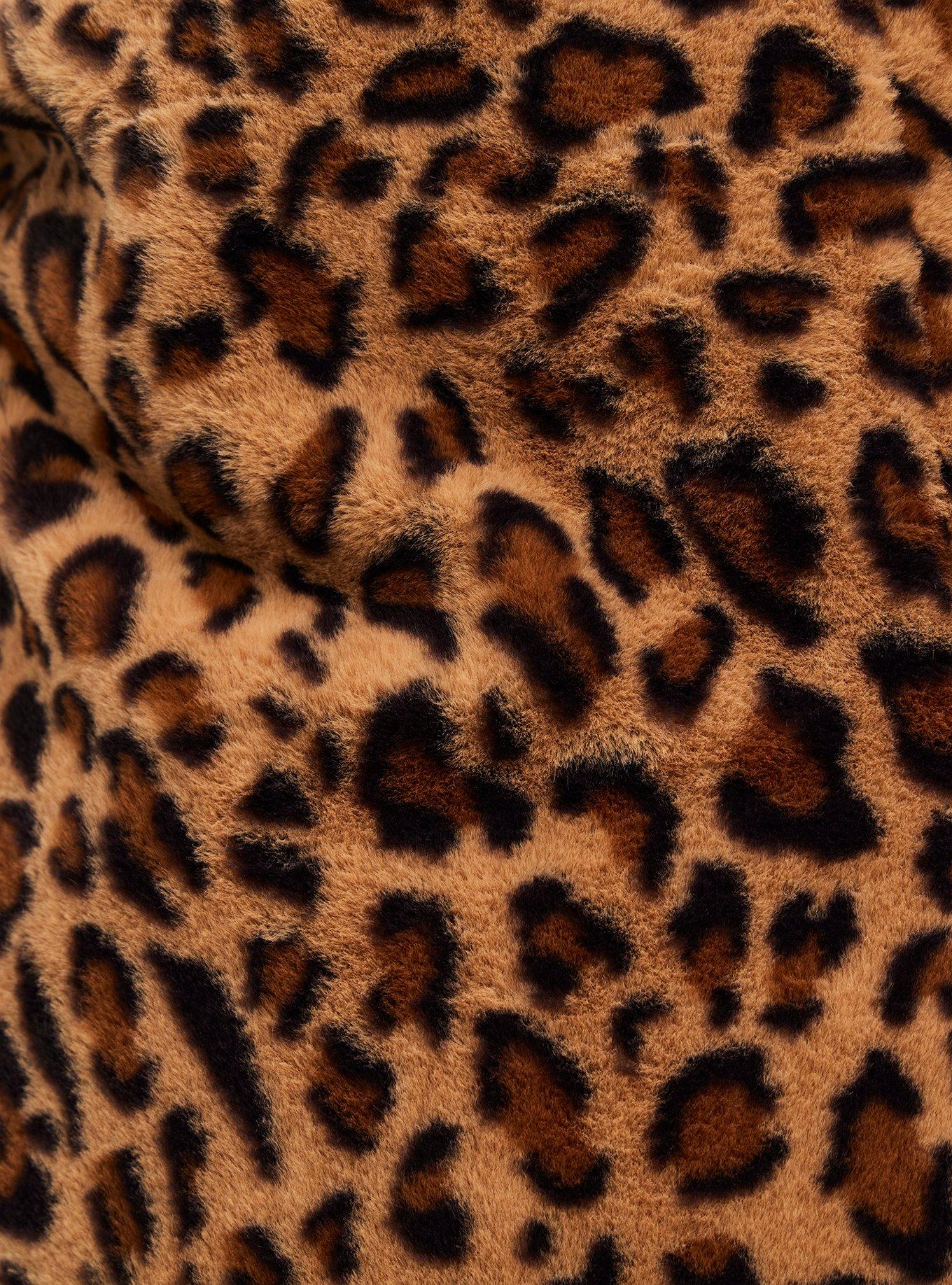 Bold Leopard Scarf Collections Fabulous-Furs