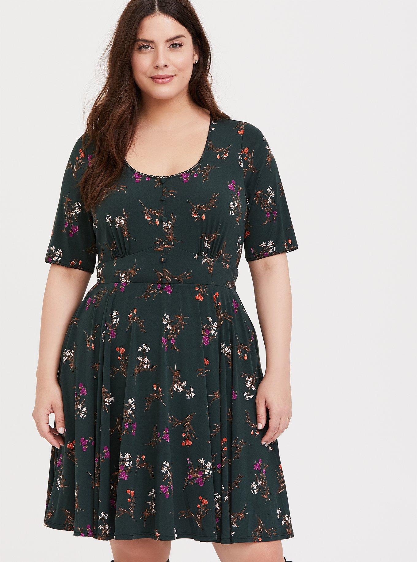 Plus Size - Dark Green Floral Studio Knit Button Skater Dress - Torrid