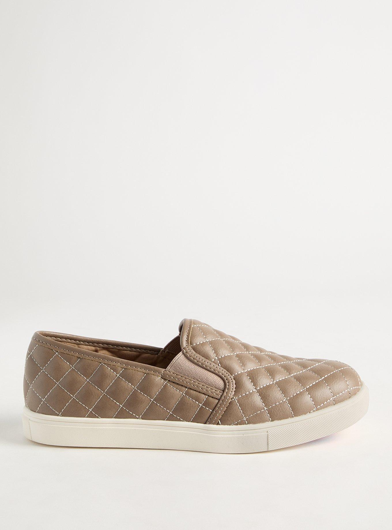 Quilted Sneaker (WW)