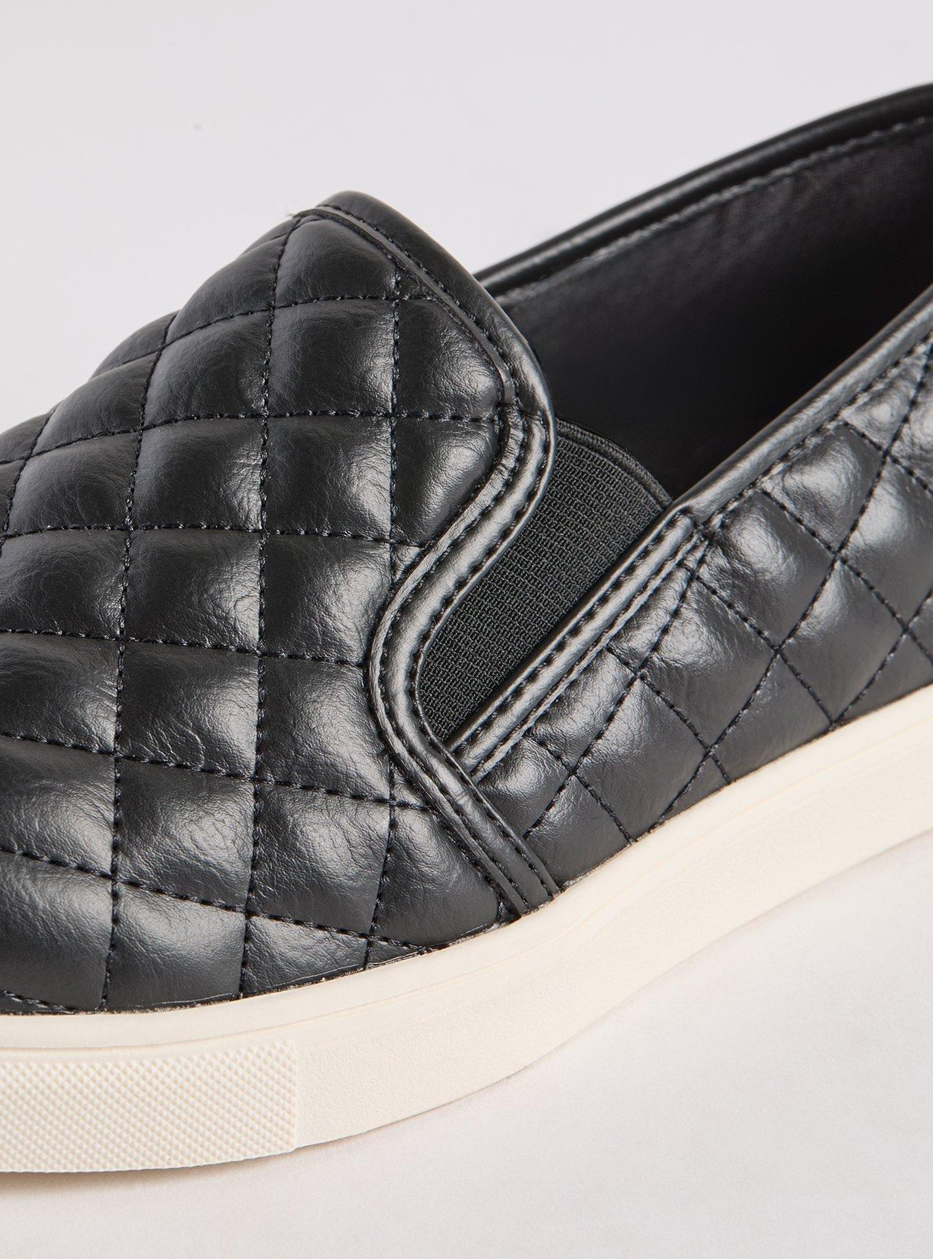 Quilted Sneaker (WW