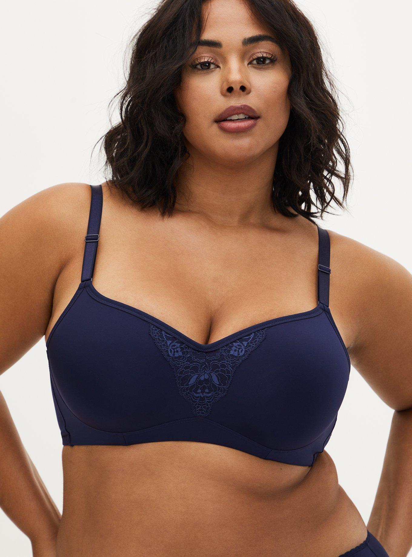 torrid, Intimates & Sleepwear, Torrid Mid Impact Underwire Solid Active Sports  Bra