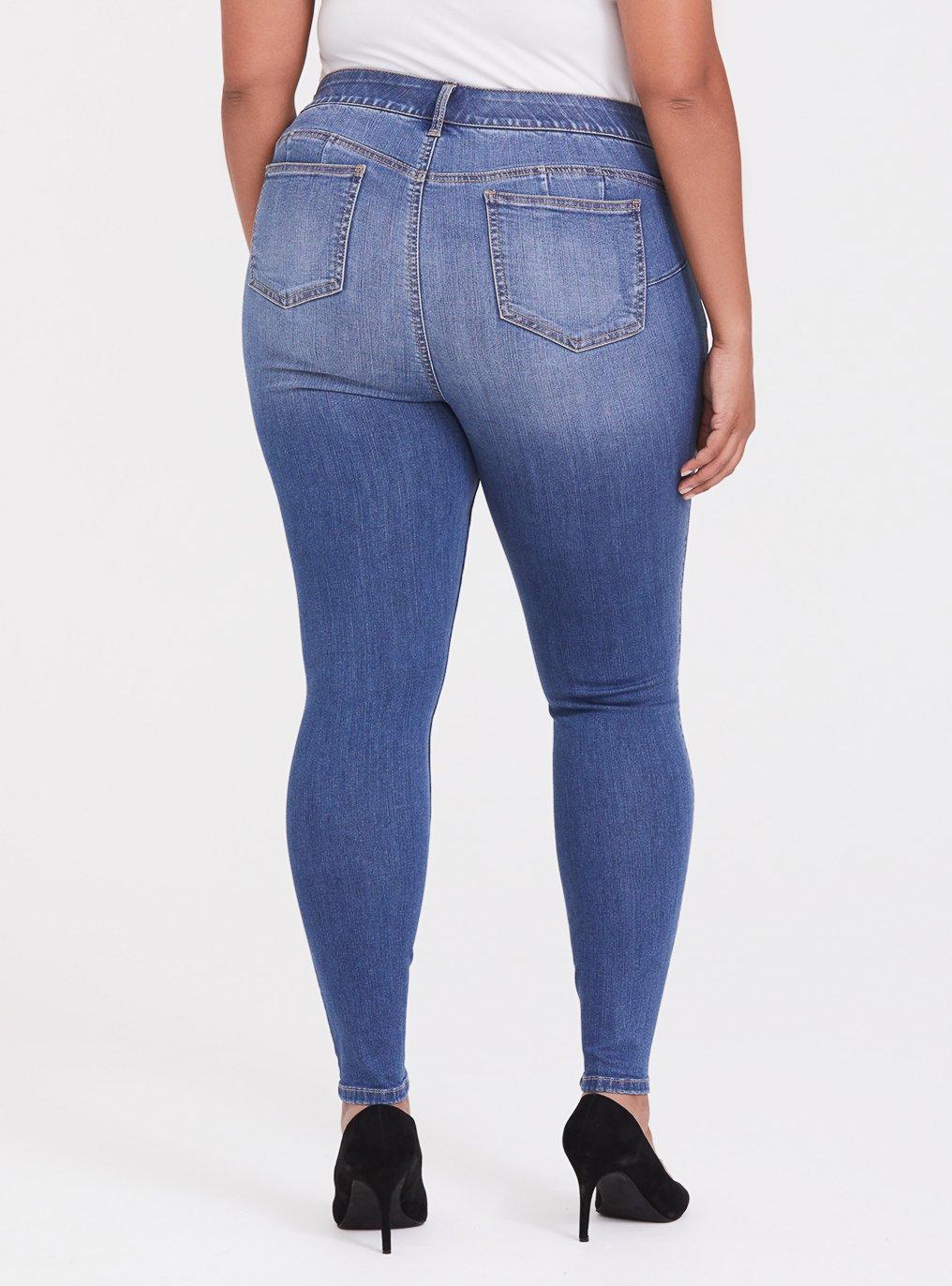 Plus Size Bombshell Skinny Jean - Premium Stretch Medium Wash, HEARTS, alternate