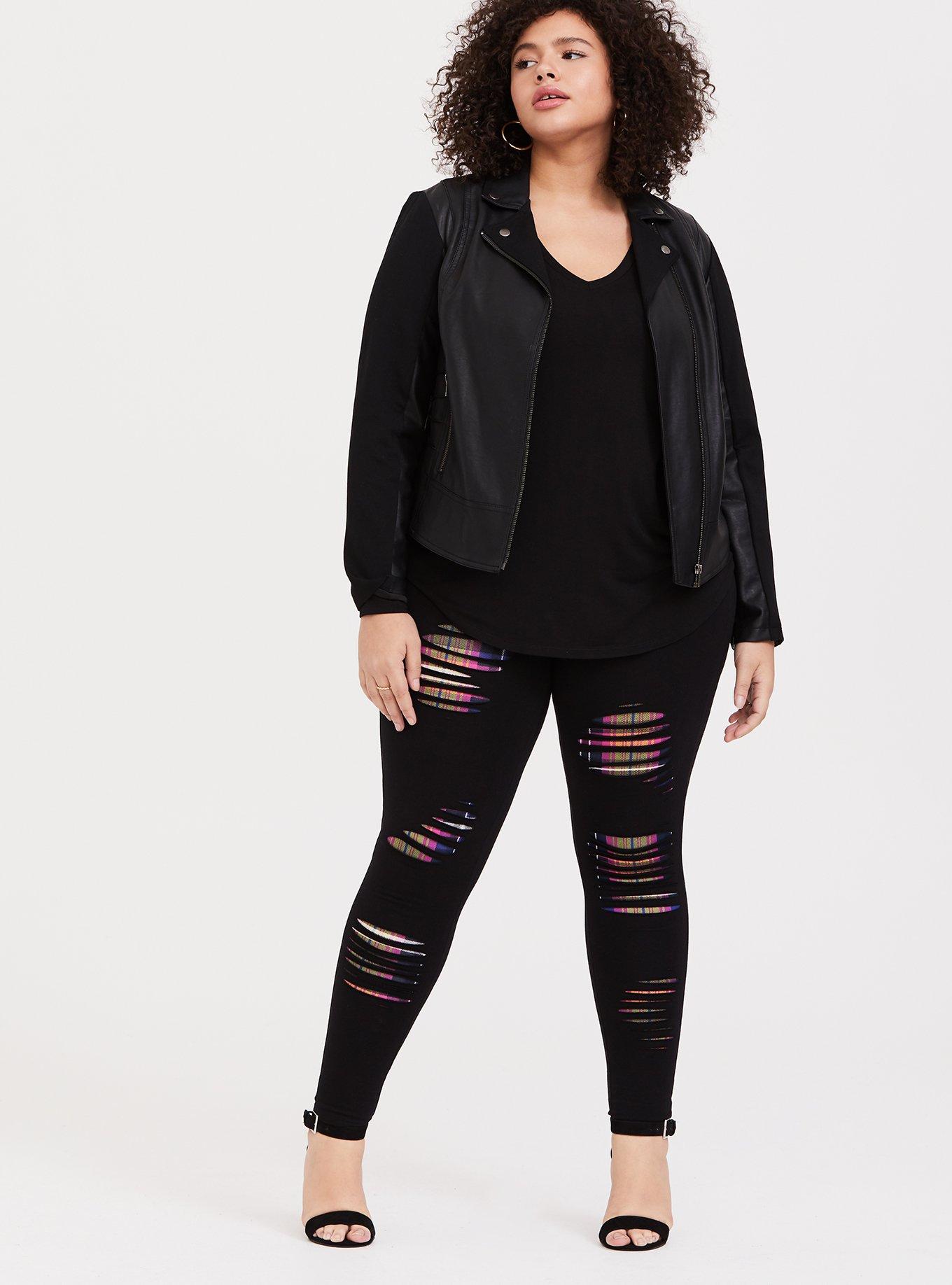 Plus Size Super Soft V-Neck Long Sleeve Tee, DEEP BLACK, alternate