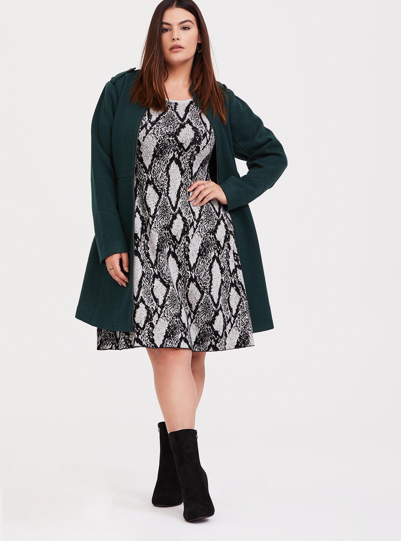 Black Snakeskin Print Sweater-knit Trapeze Dress, SNAKE GREY, alternate