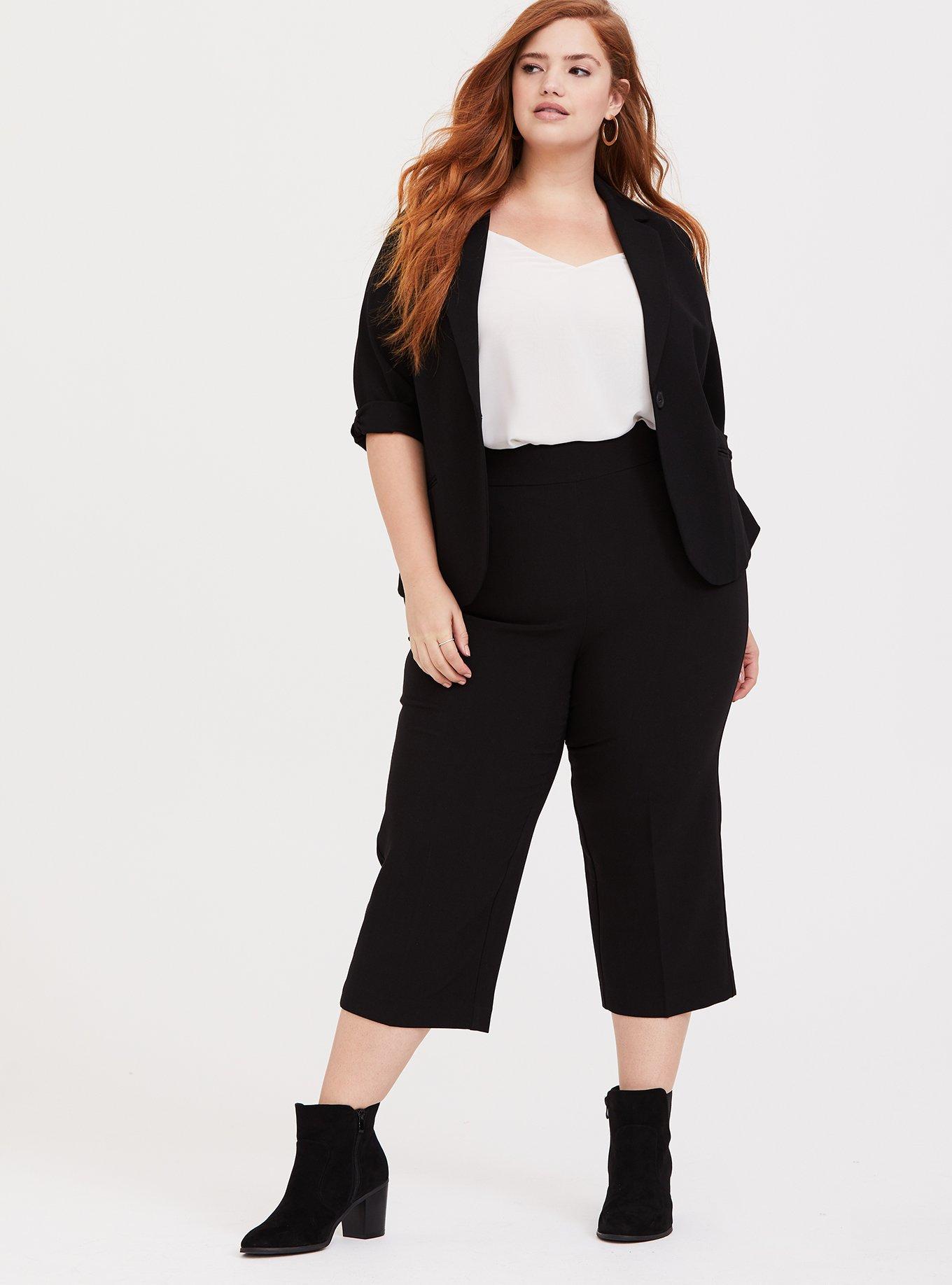 Cutloose Wide Leg Crop Pant in Black