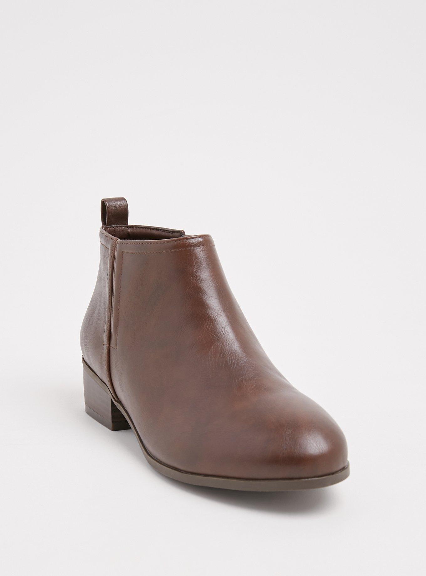 V-Cut Ankle Bootie (WW), BROWN, hi-res
