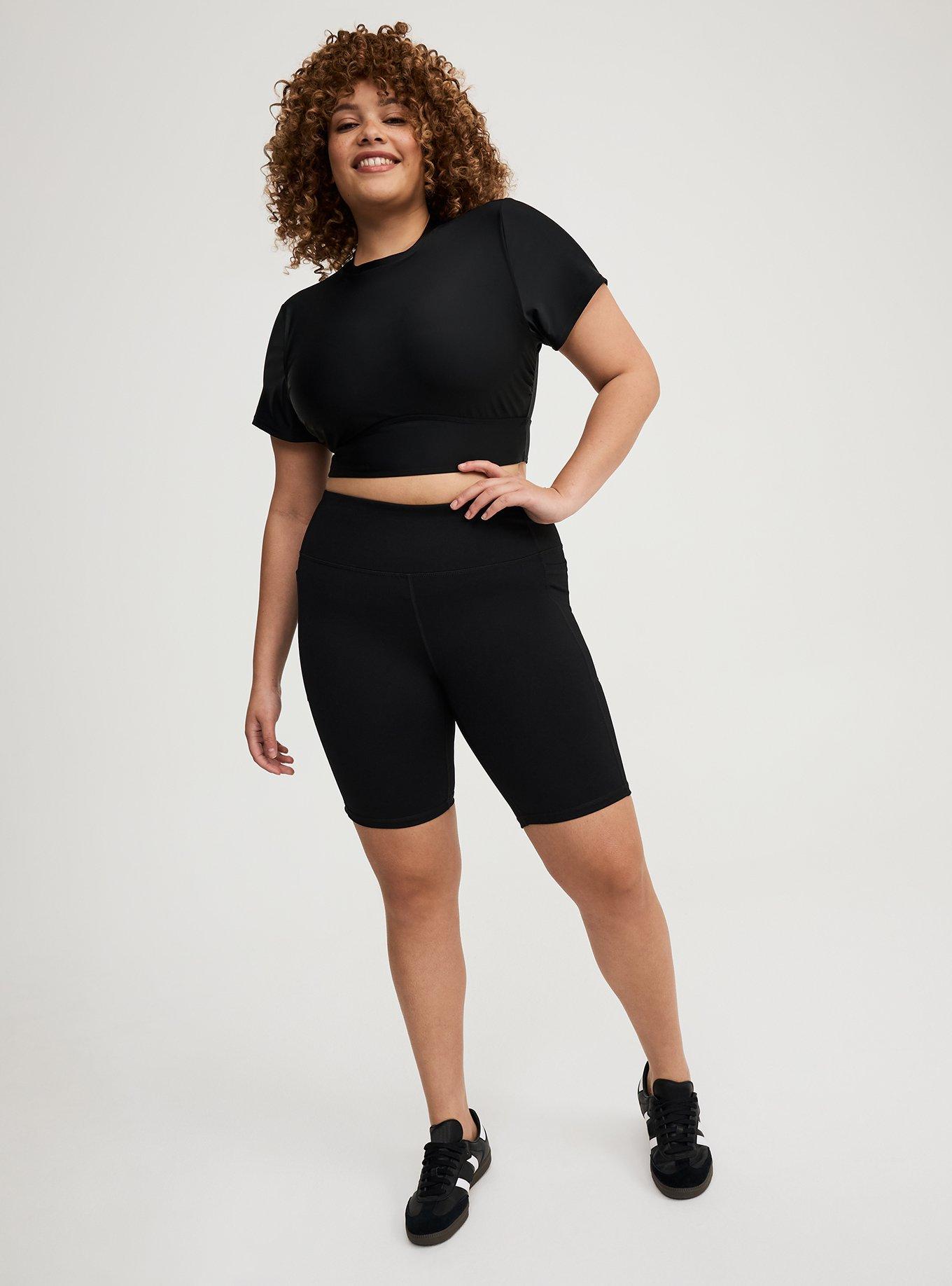 Plus Size - Active Wireless Cropped Short Sleeve Rashguard - Torrid