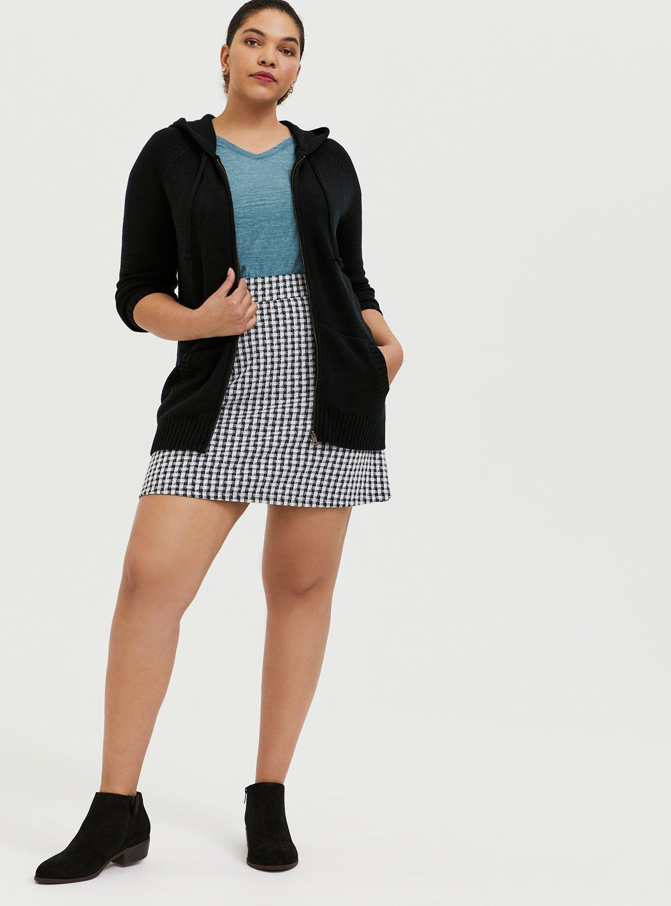 Gingham skirt plus clearance size