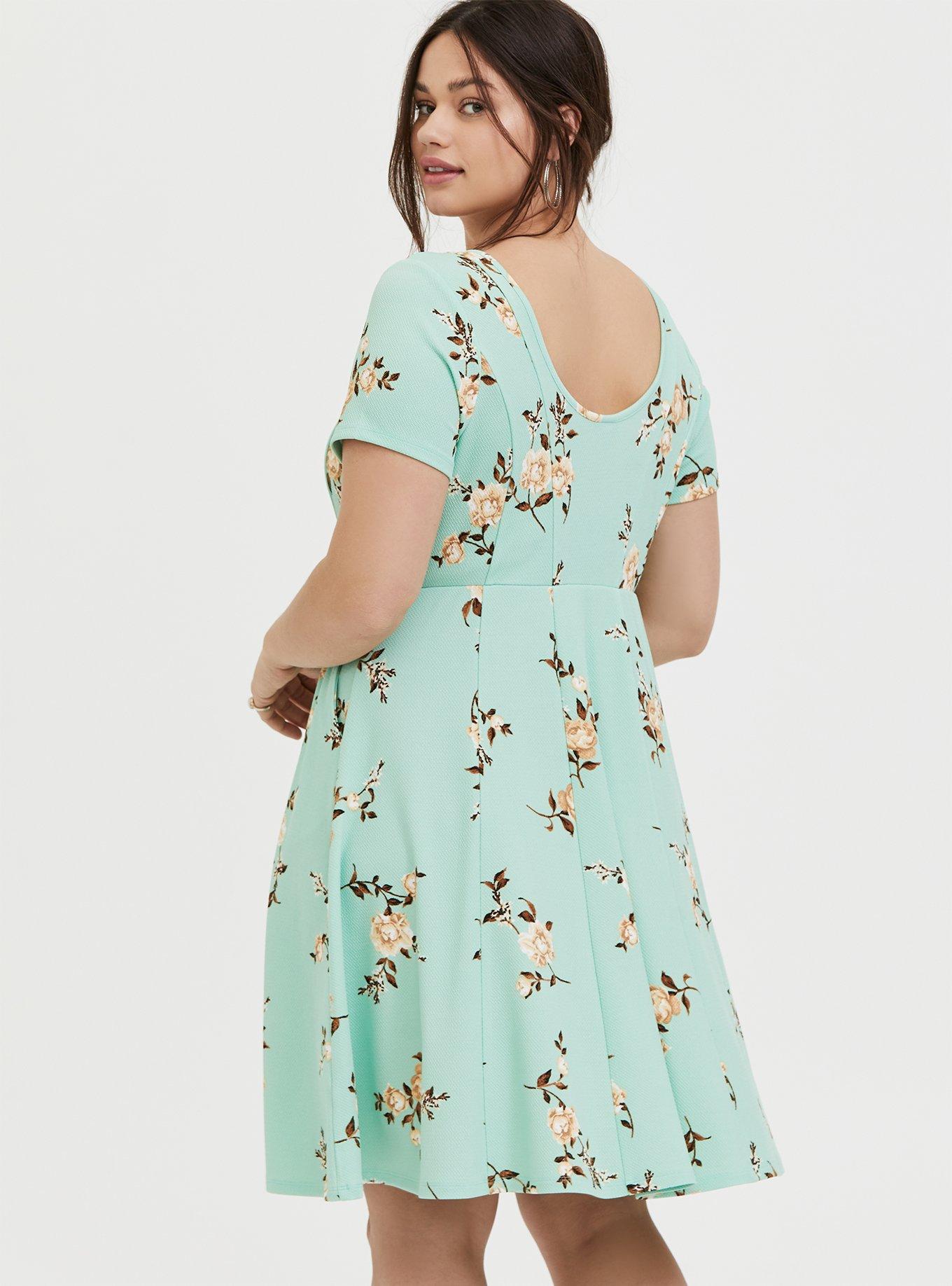 Plus Size - Mint Green Floral Textured Mini Skate Dress - Torrid