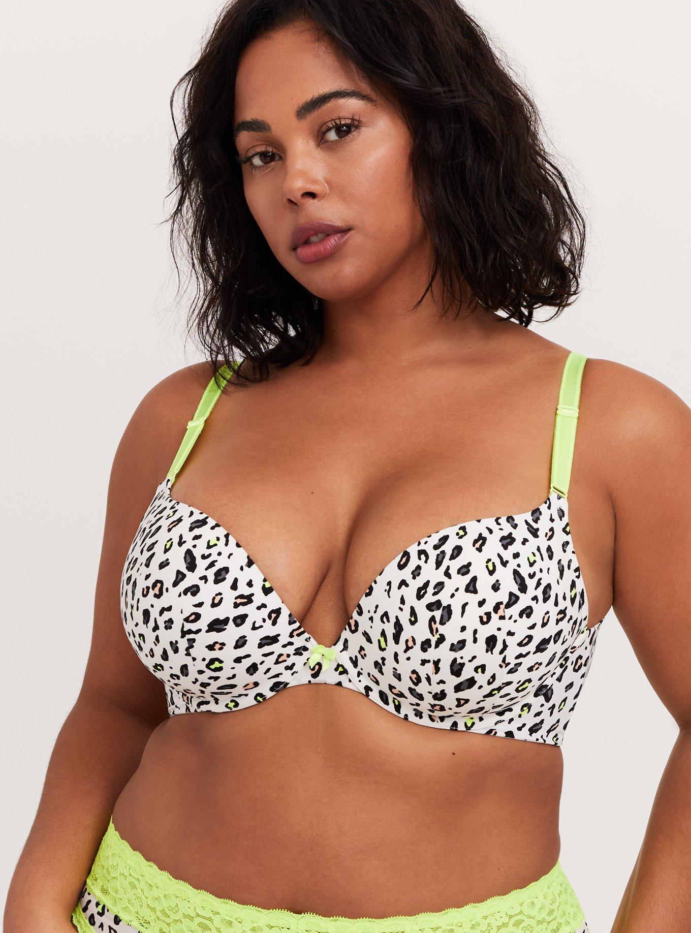 Torrid - Sexy Sale STARTS NOW! 40% off all bras when you buy 3 or