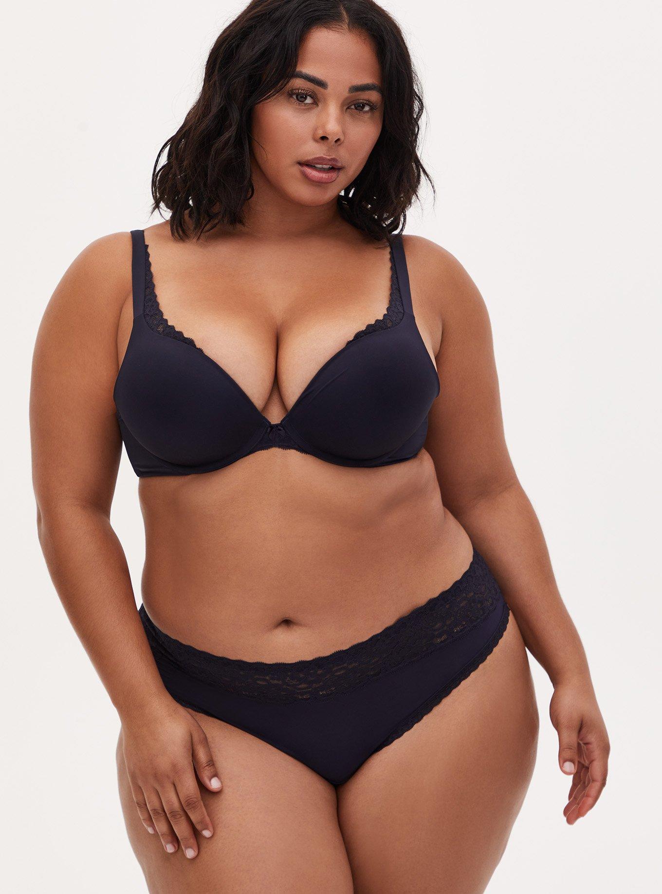 Plus Size - Plunge Push-Up Smooth With Lace Edge Straight Back Bra