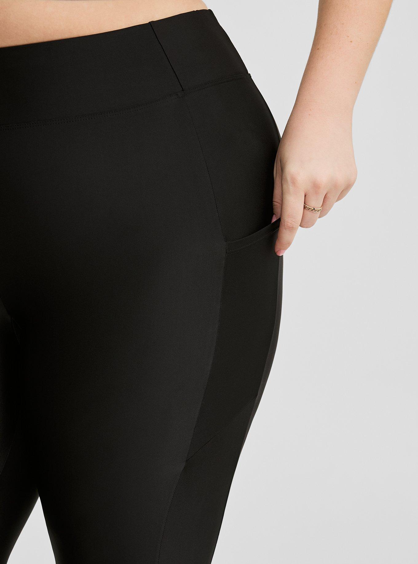 High-Rise Pocket Capri Swim Legging