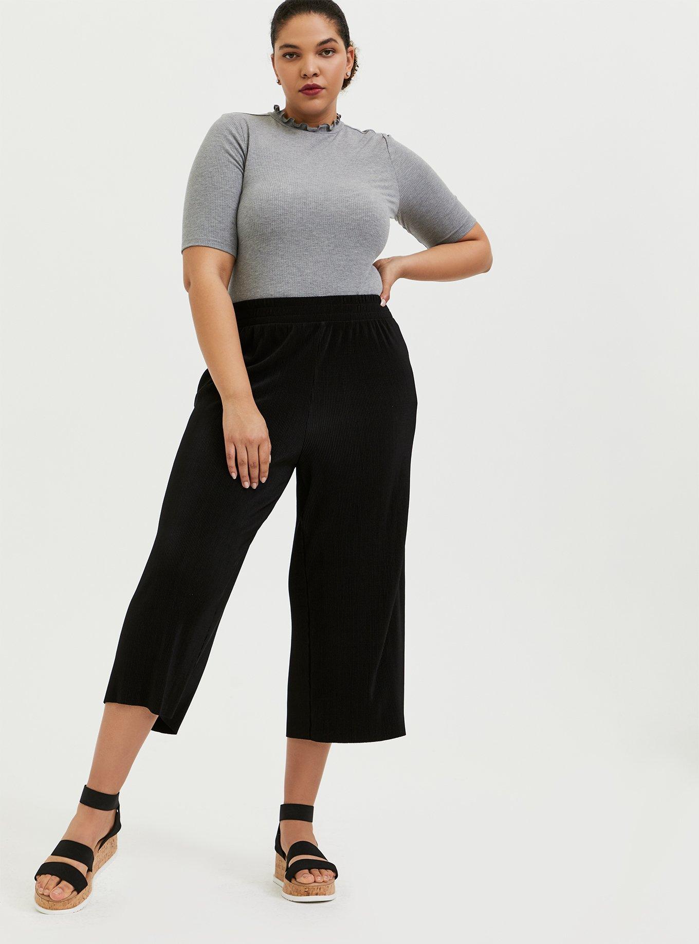 Plus Size Black Plisse Pleated Culotte Pant, DEEP BLACK, alternate