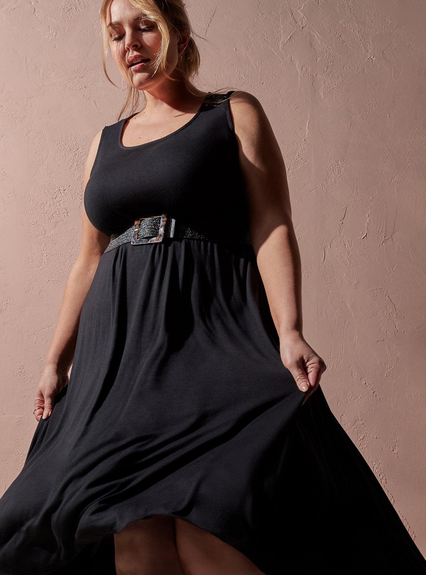 Plus Size Fashion - Torrid love the dress and that jacket.