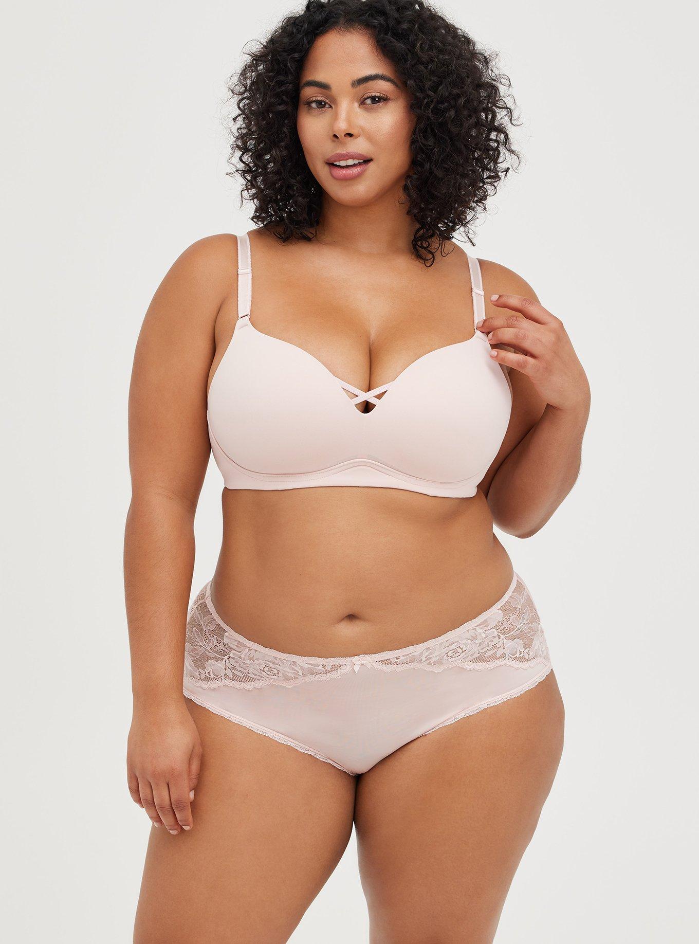 I've got huge 44M boobs - they're saggy, heavy & I thought I'd never find a  bra to help then a brand changed my life