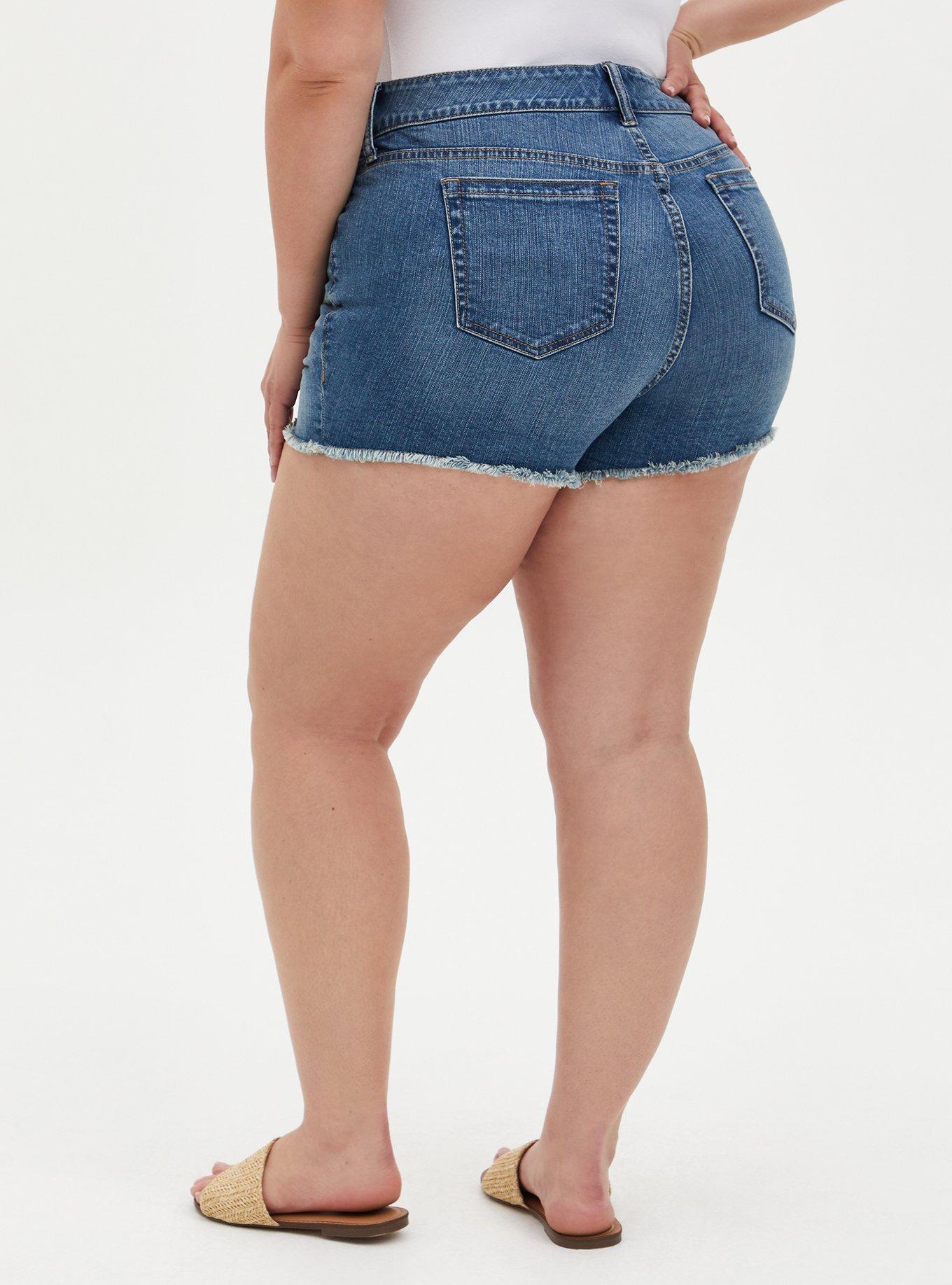 3.5 Inch Vintage Stretch Mid-Rise Short, CALI LOVE, alternate