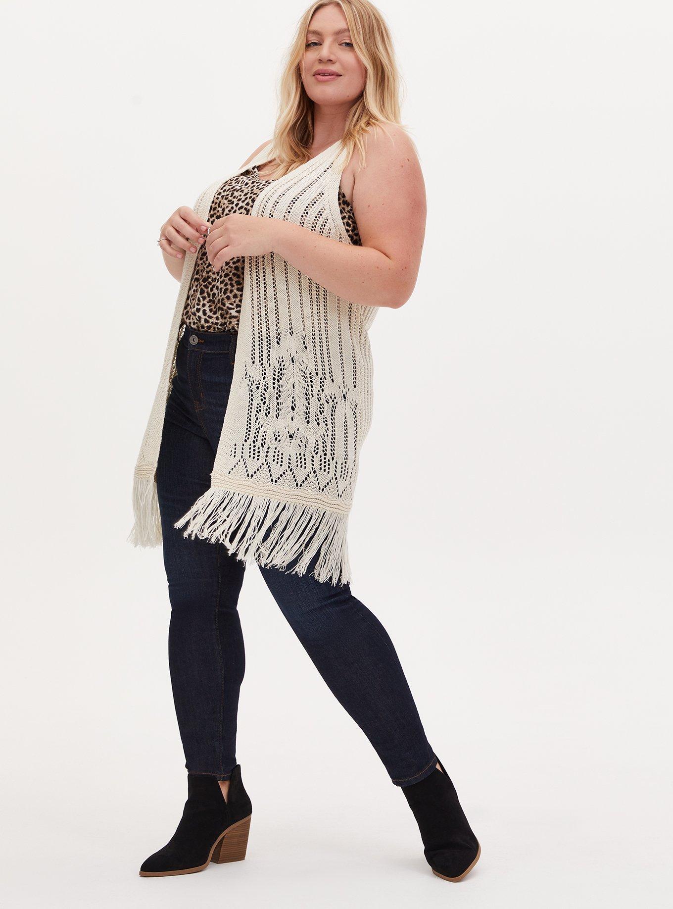 Plus size crochet vest with fringe deals