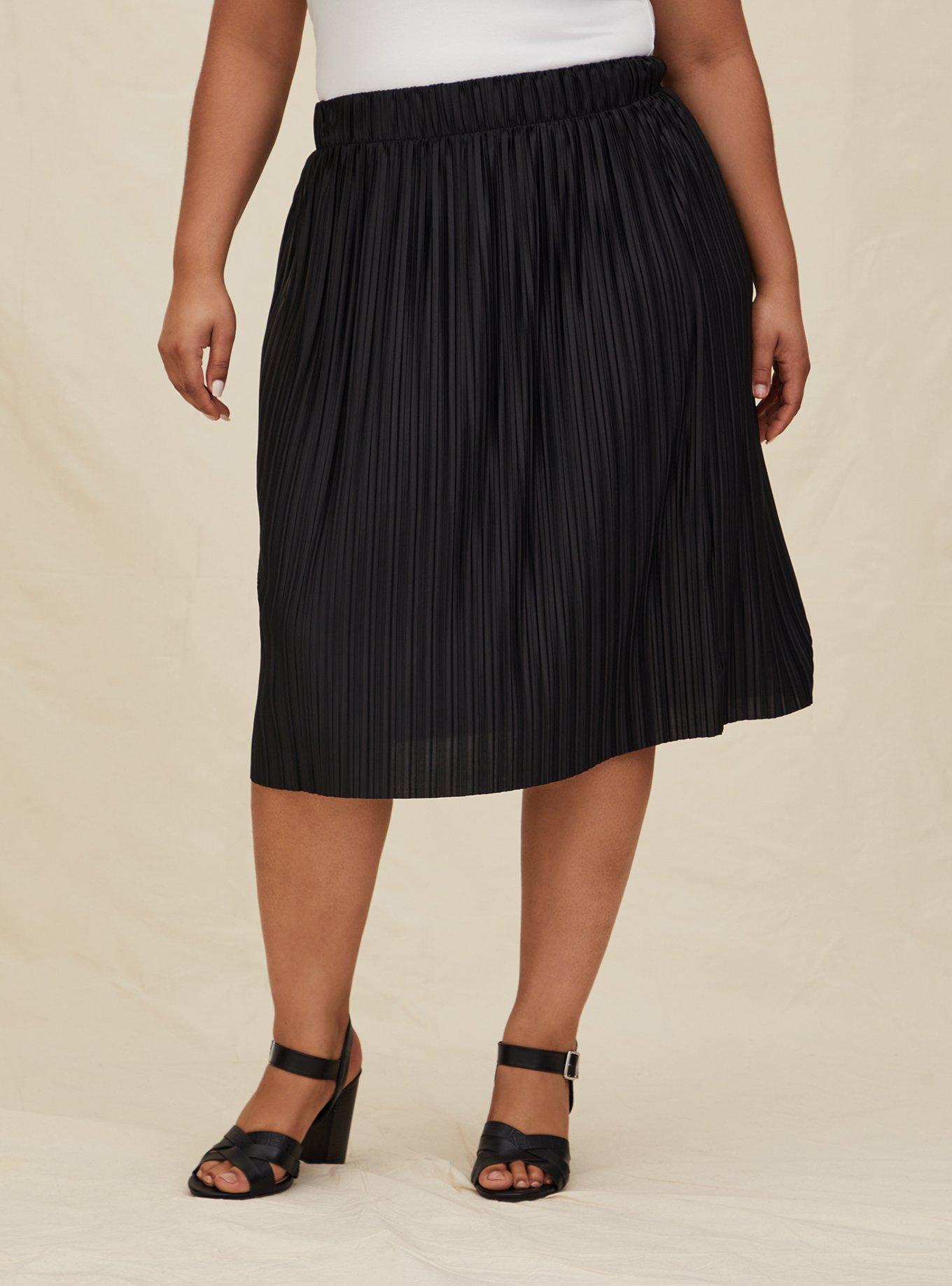 Black pleated midi skirt size 22 best sale