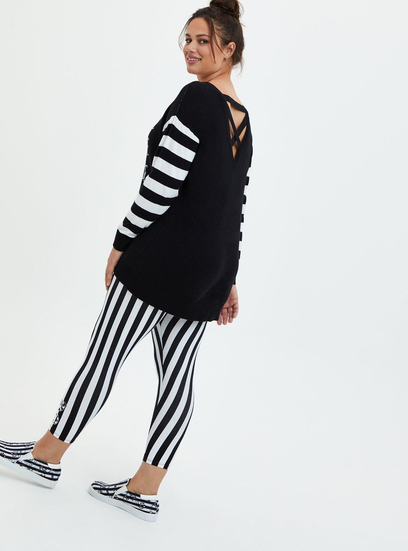 Plus Size - Beetlejuice Crop Legging - Stripe Black & White - Torrid