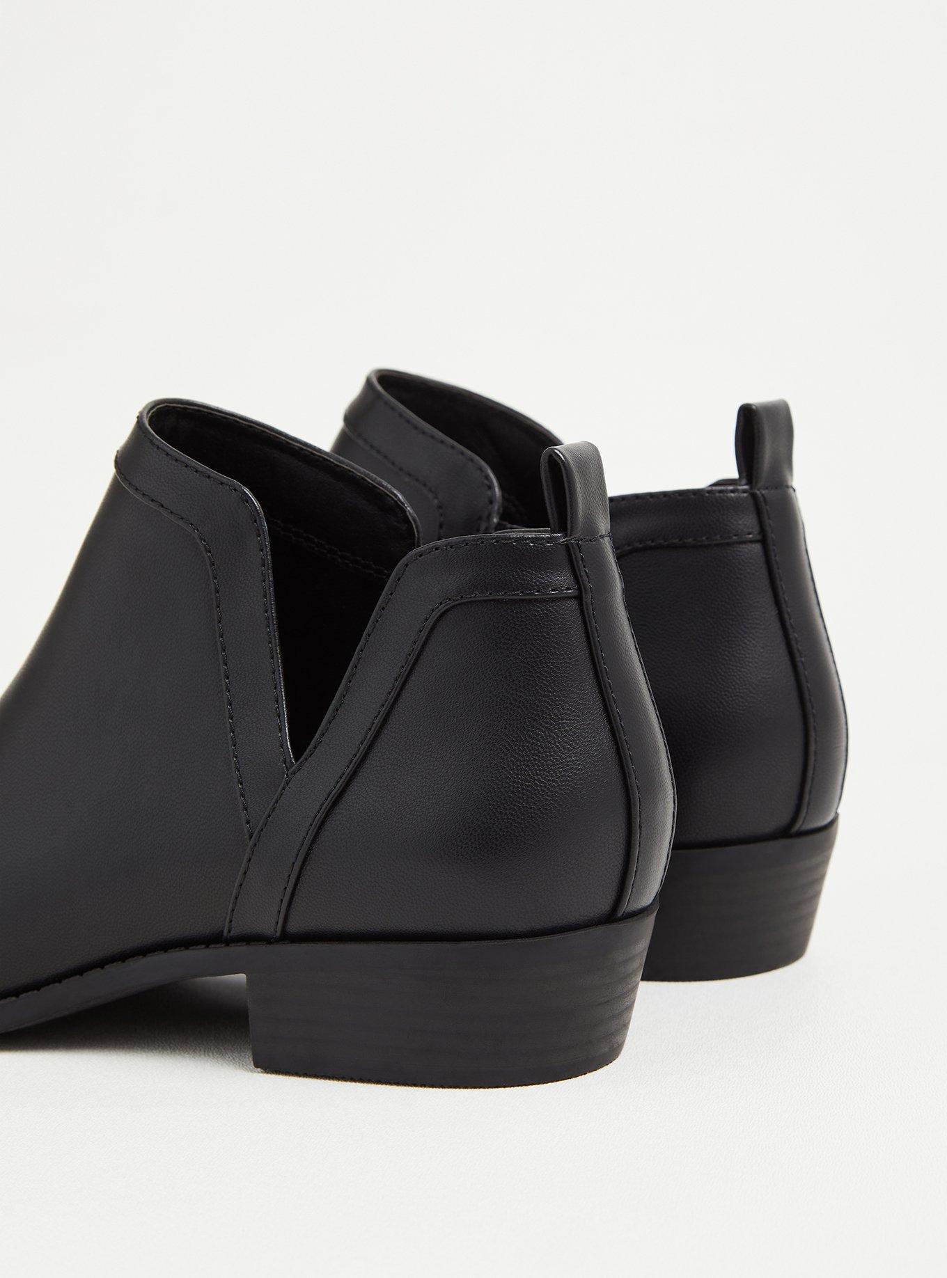 V-Cut Ankle Bootie (WW), BLACK, alternate