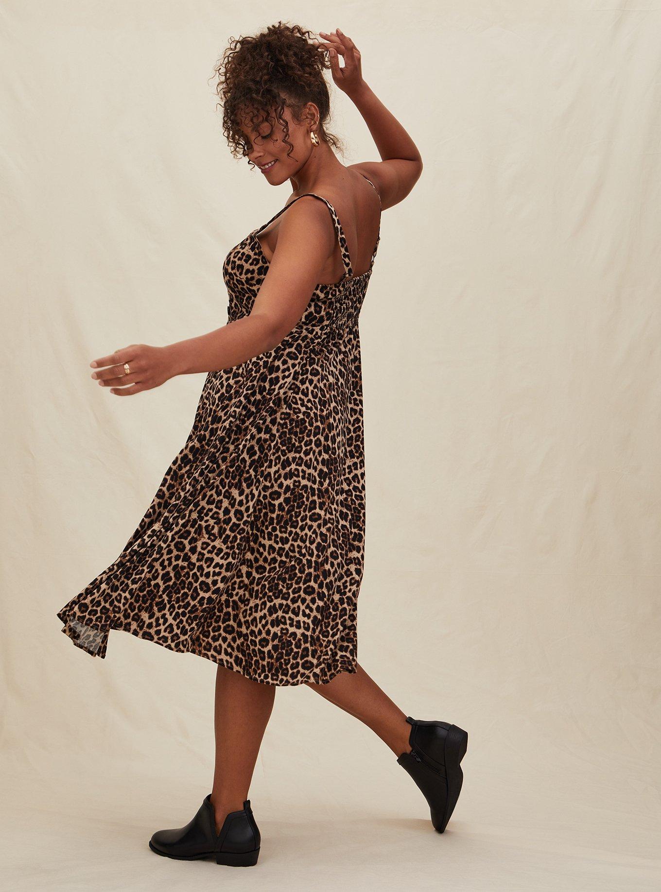 V-Cut Ankle Bootie (WW), BLACK, hi-res