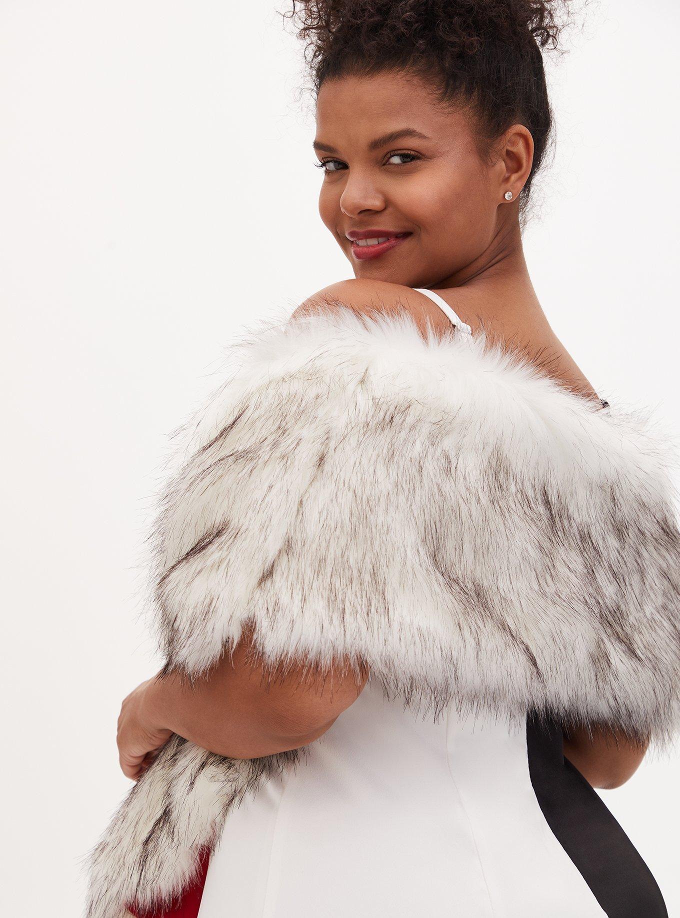 Disney 101 Dalmatians Cruella Special Occasion Ivory Faux Fur Stole, IVORY, alternate